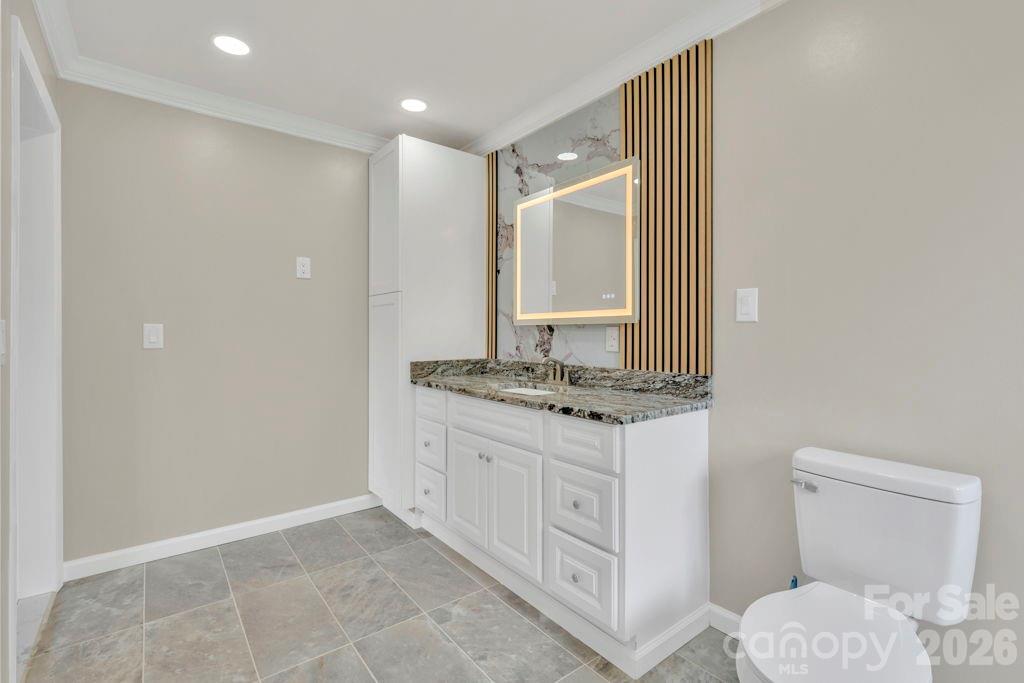 490 Morehead Road — Marion