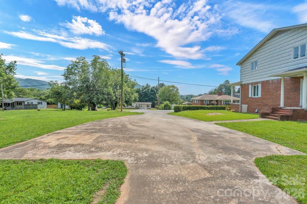 490 Morehead Road — Marion