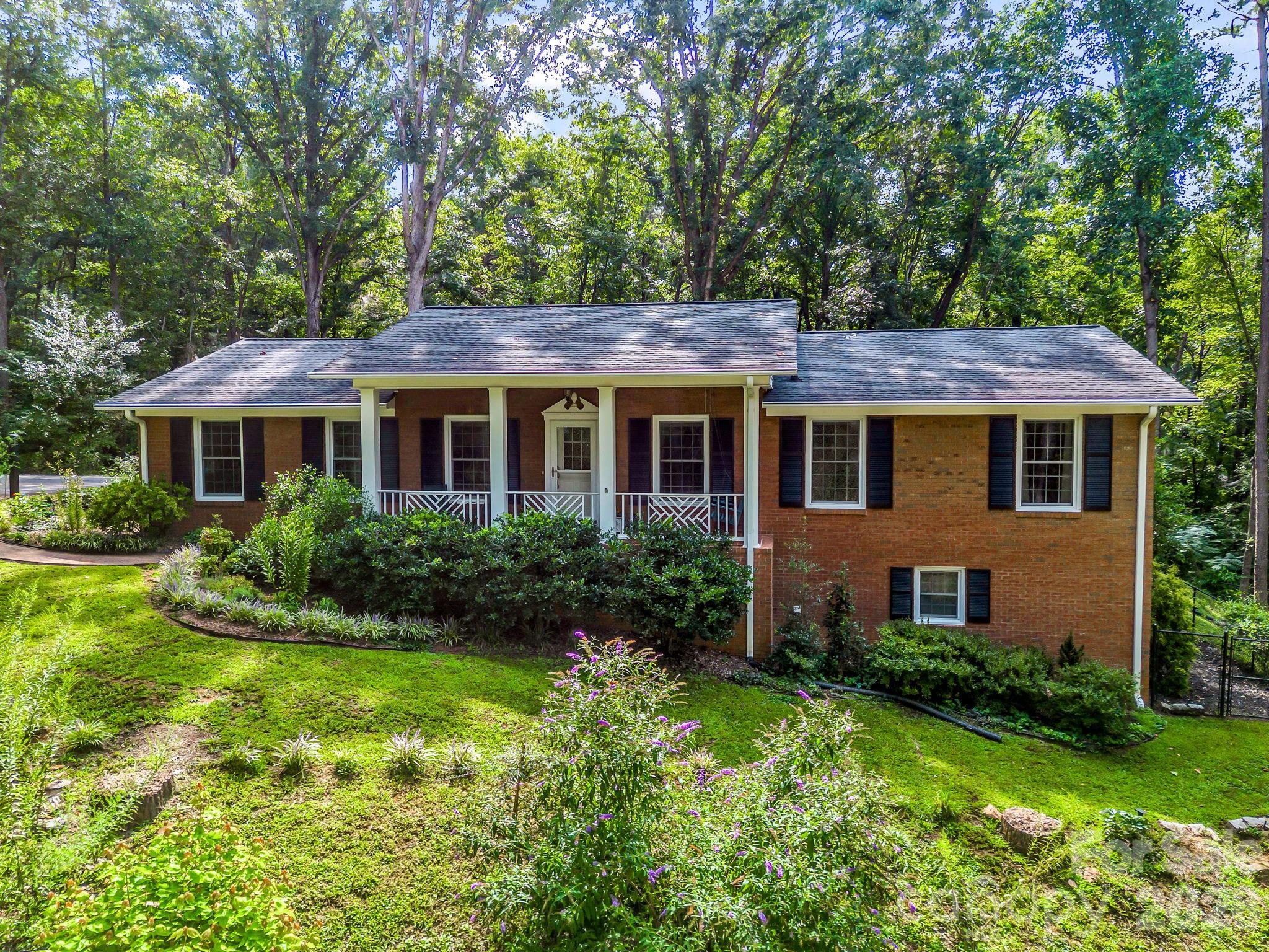 498 Plantation Drive — Rutherfordton
