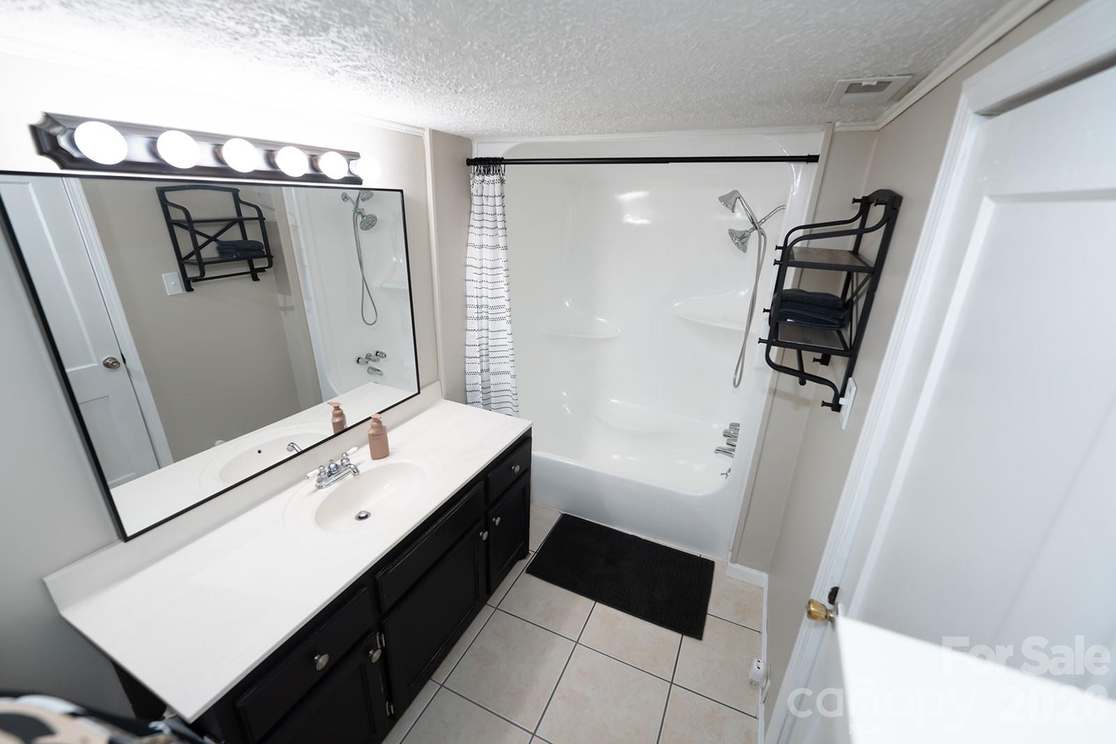 4170 Duff Drive — Hudson