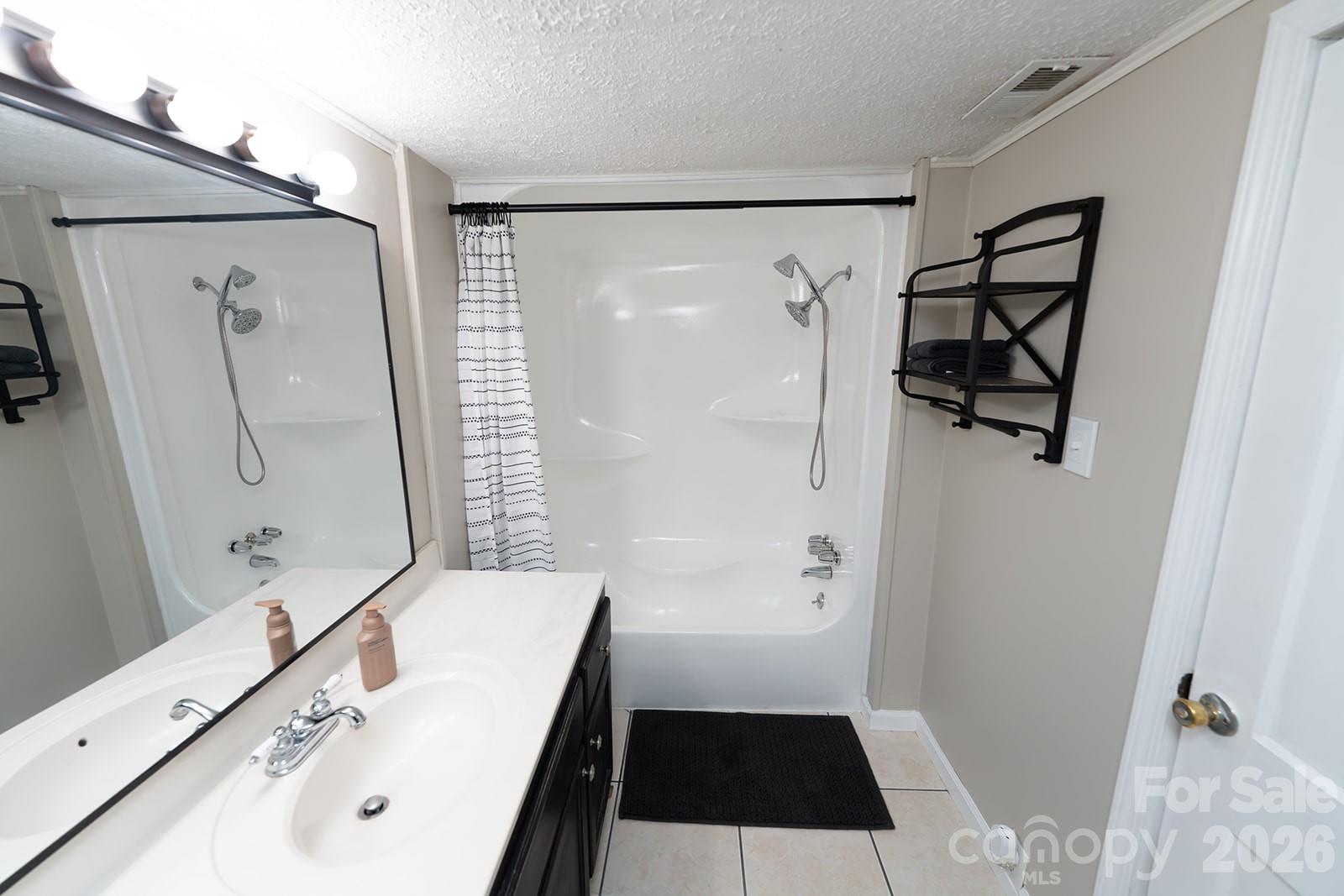 4170 Duff Drive — Hudson