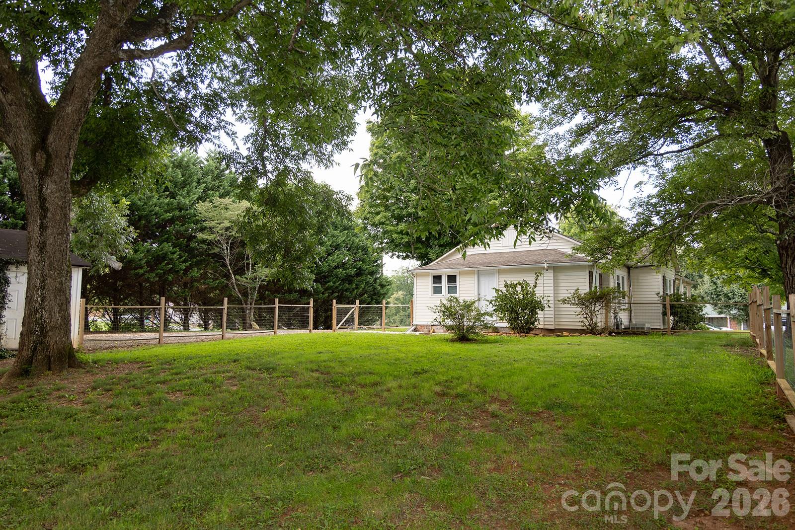 4170 Duff Drive — Hudson