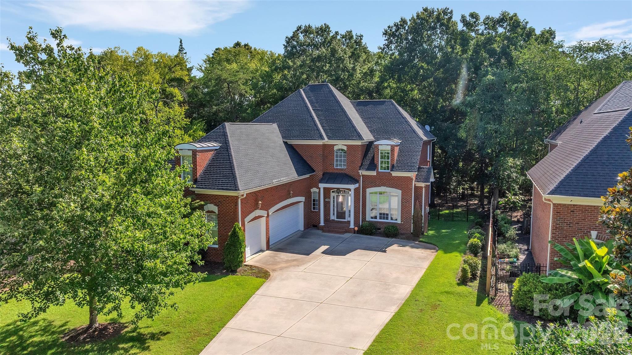 4995 Rea Road — Charlotte