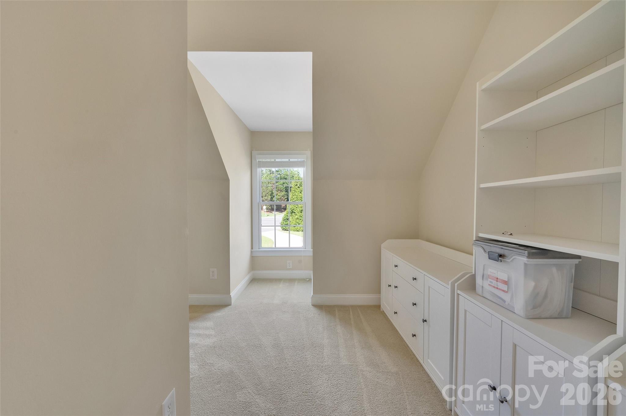 4995 Rea Road — Charlotte