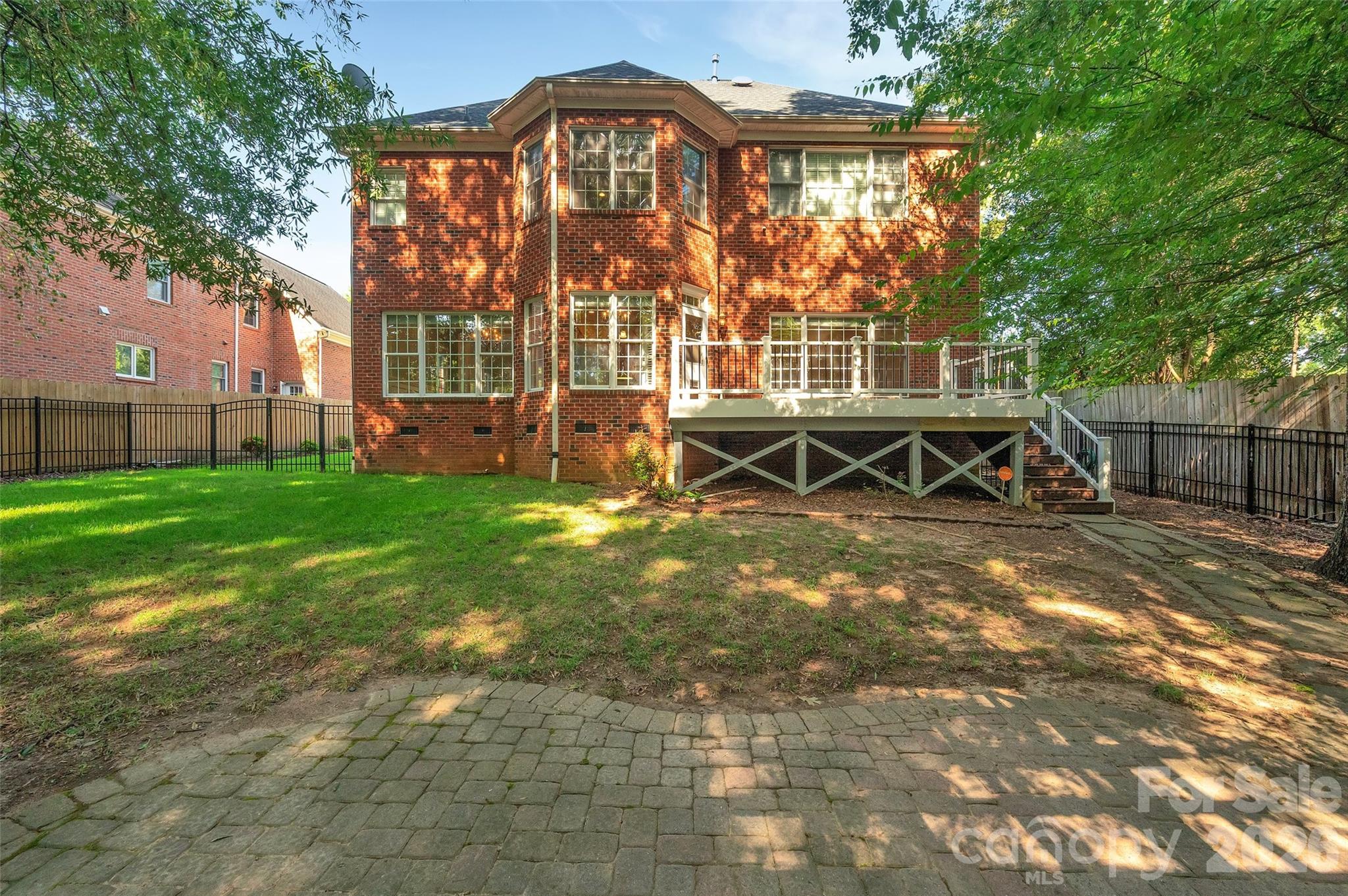 4995 Rea Road — Charlotte