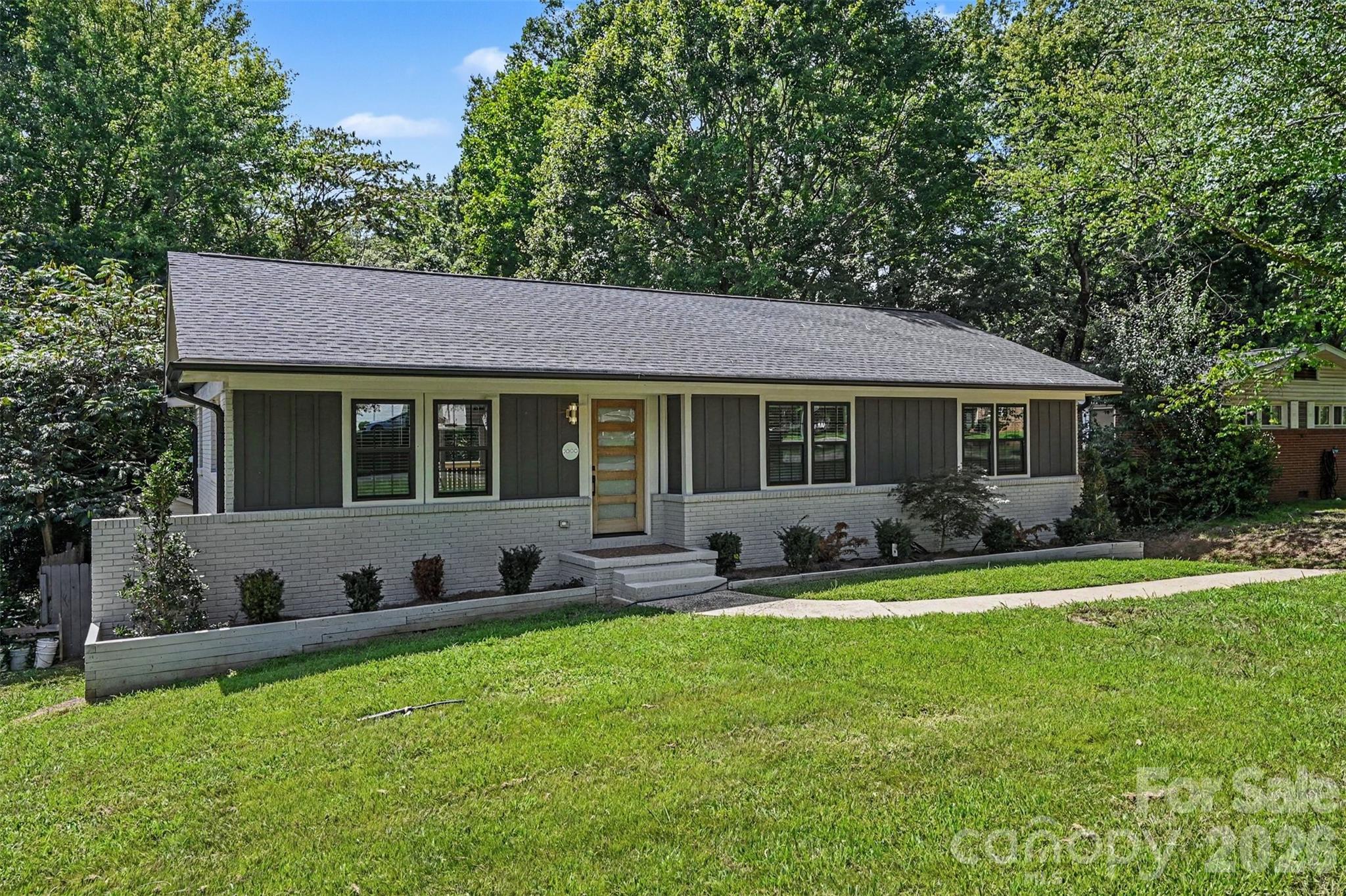 2000 Kilborne Drive — Charlotte