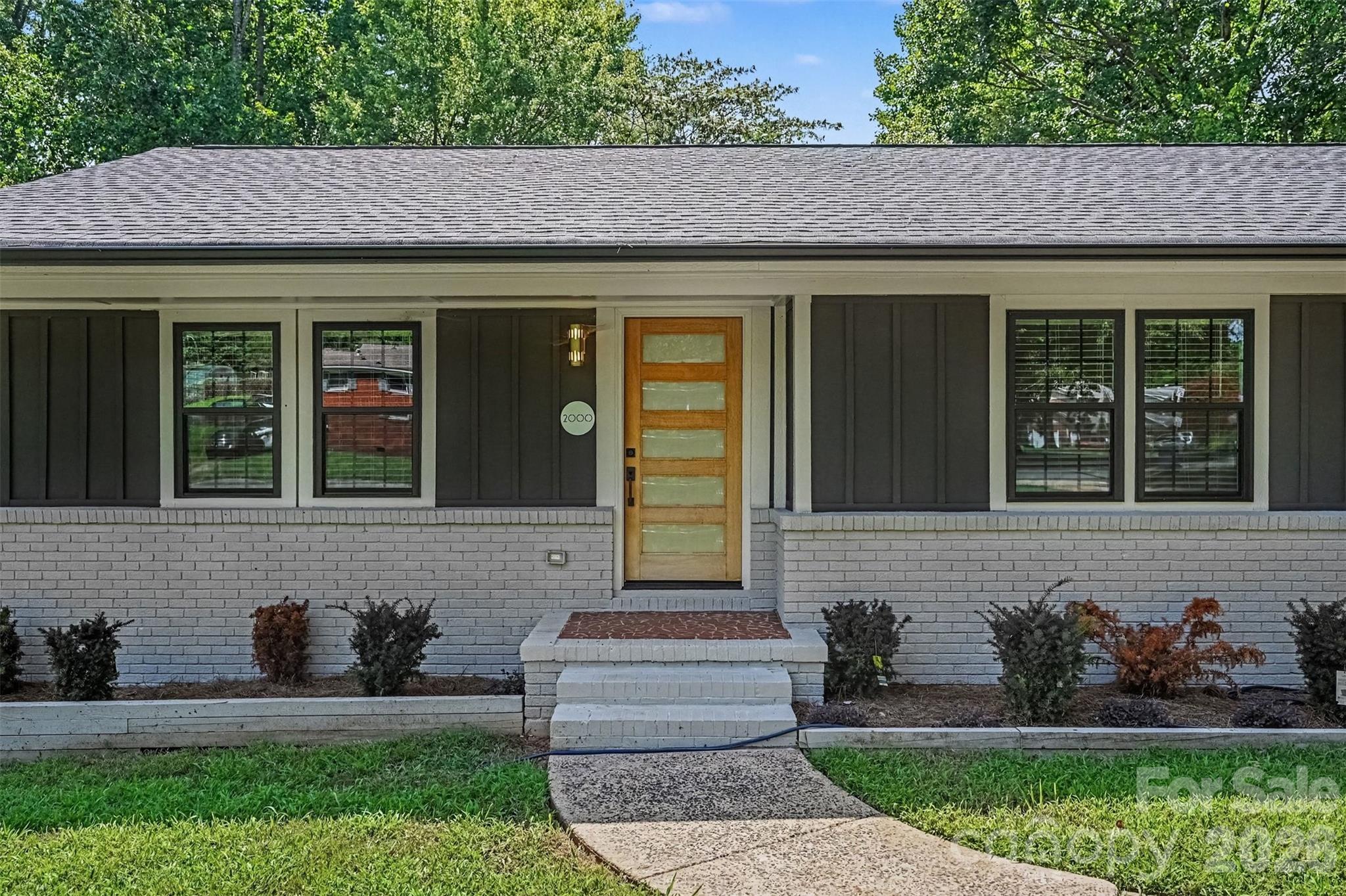 2000 Kilborne Drive — Charlotte