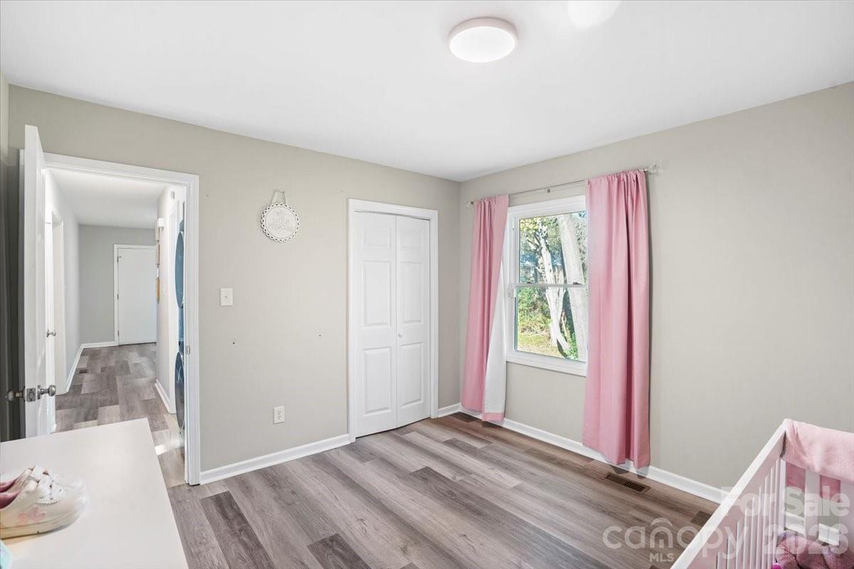 624 Dundeen Drive — Gastonia