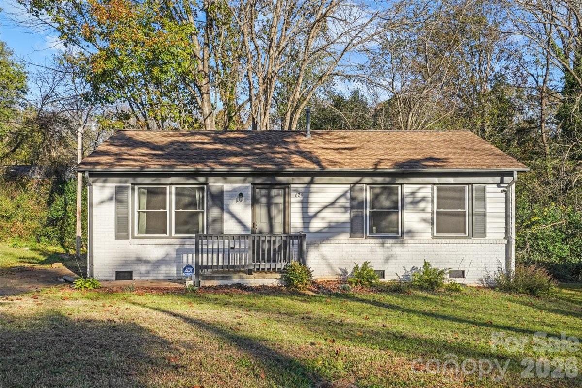 624 Dundeen Drive — Gastonia