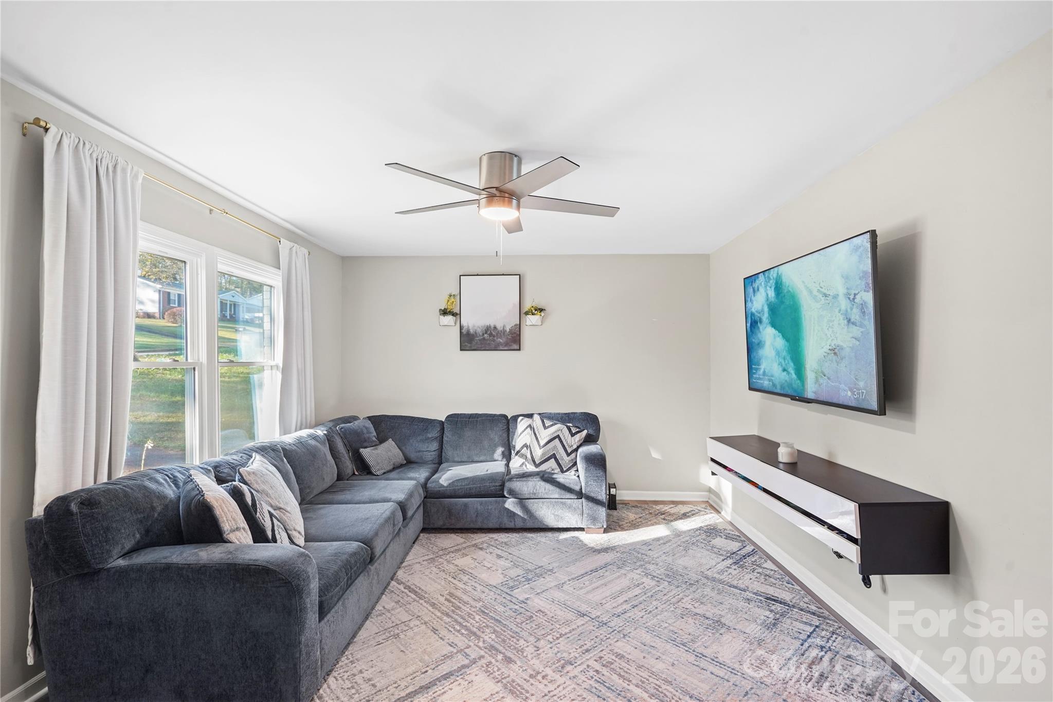 624 Dundeen Drive — Gastonia