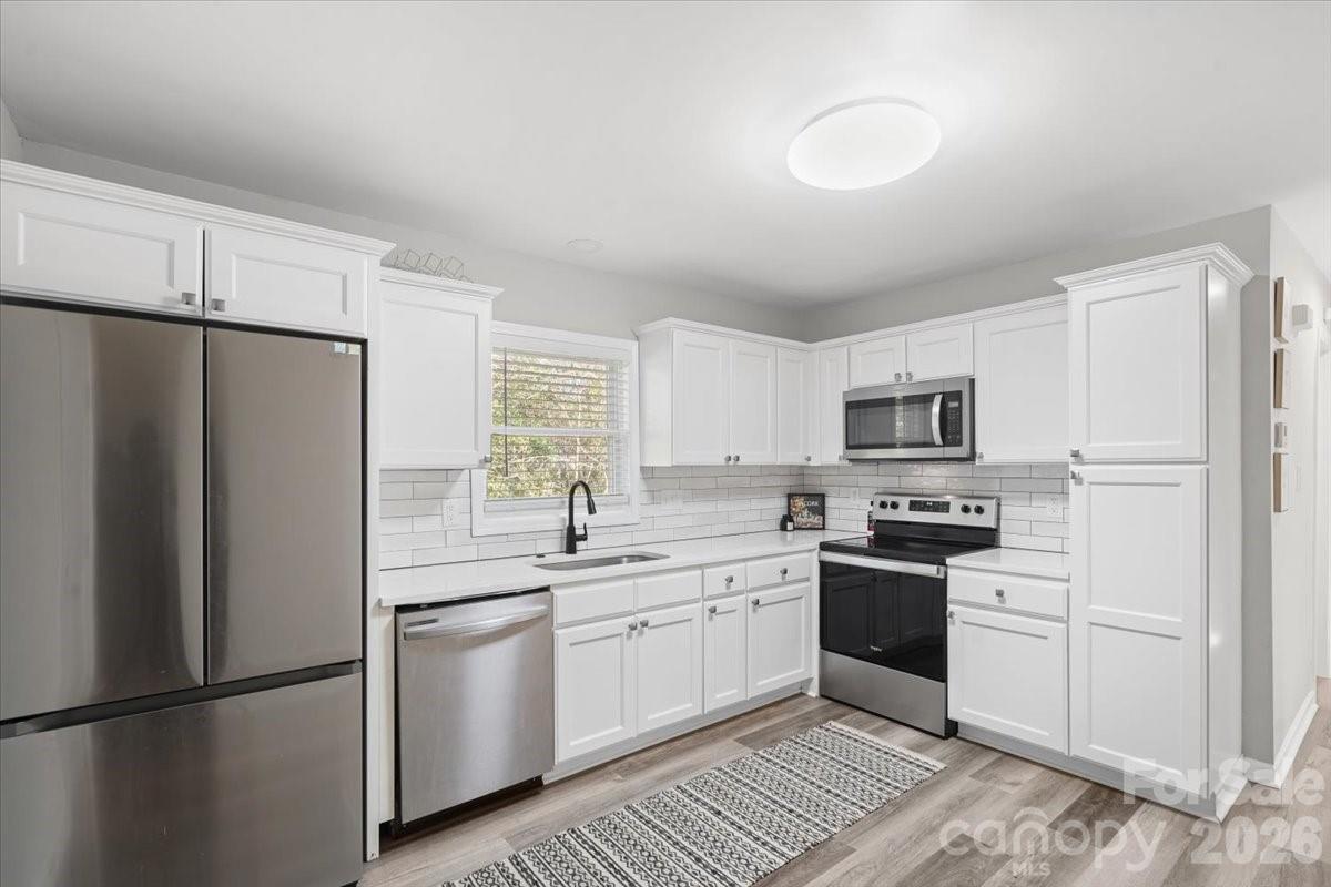 624 Dundeen Drive — Gastonia