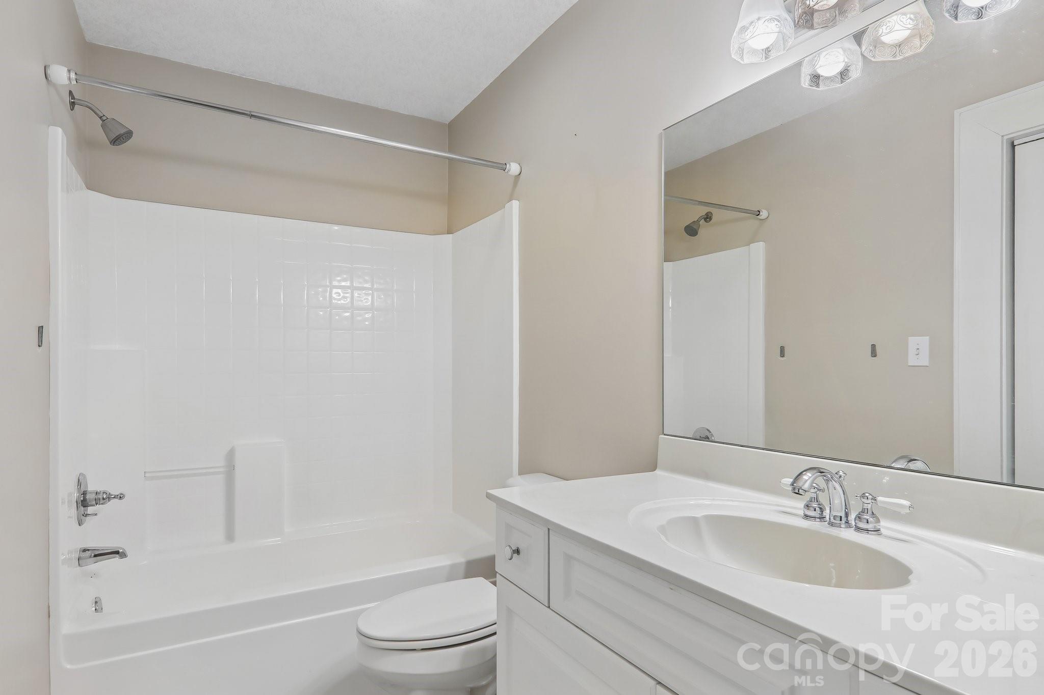 1414 Kanuga Road — Hendersonville