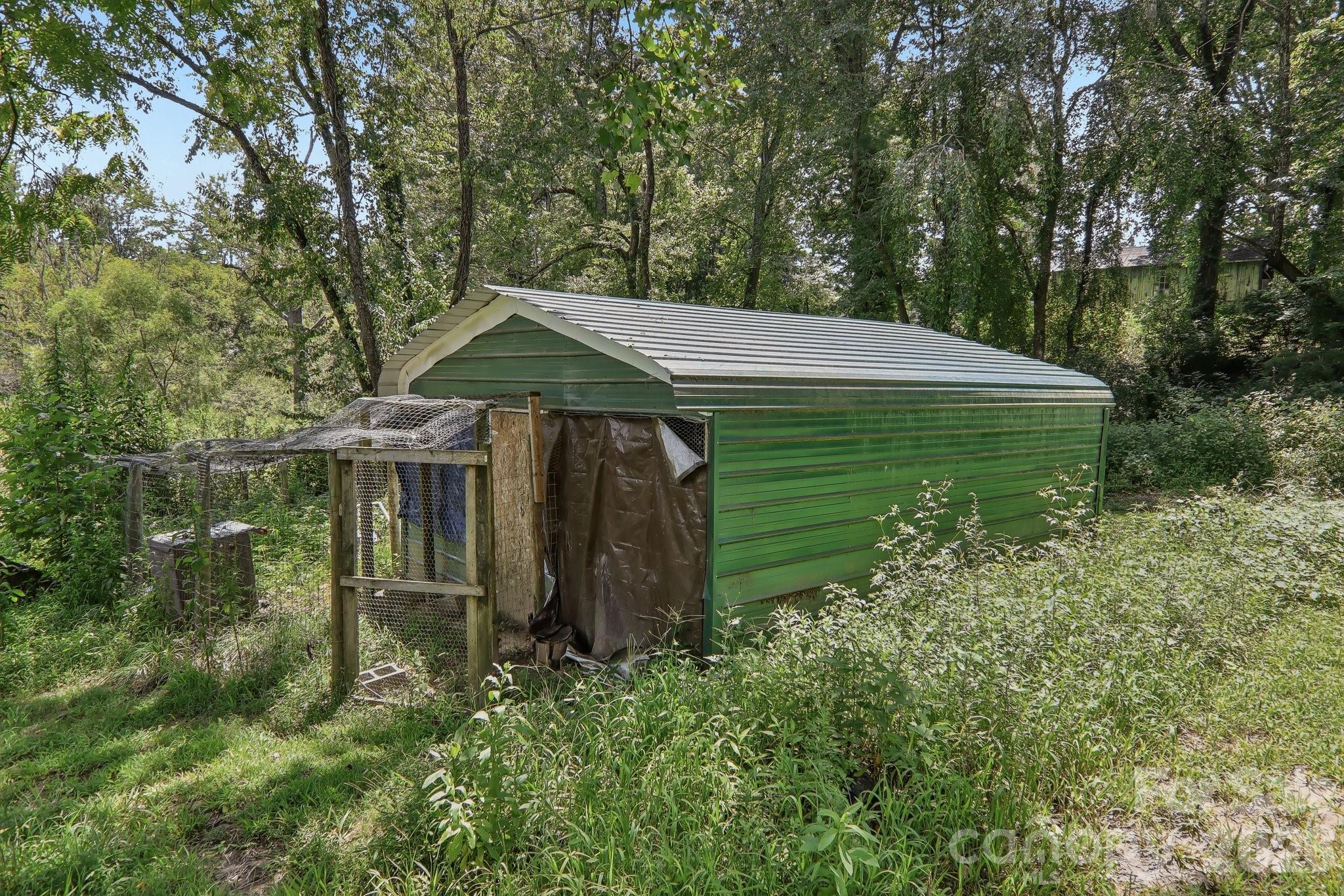 1414 Kanuga Road — Hendersonville