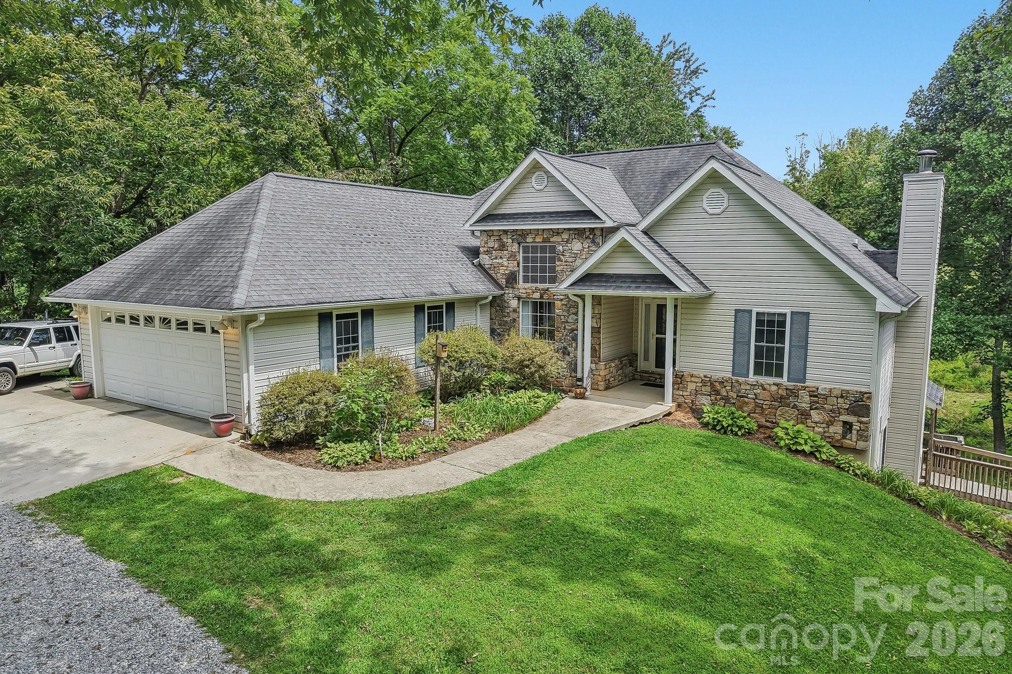 1414 Kanuga Road — Hendersonville