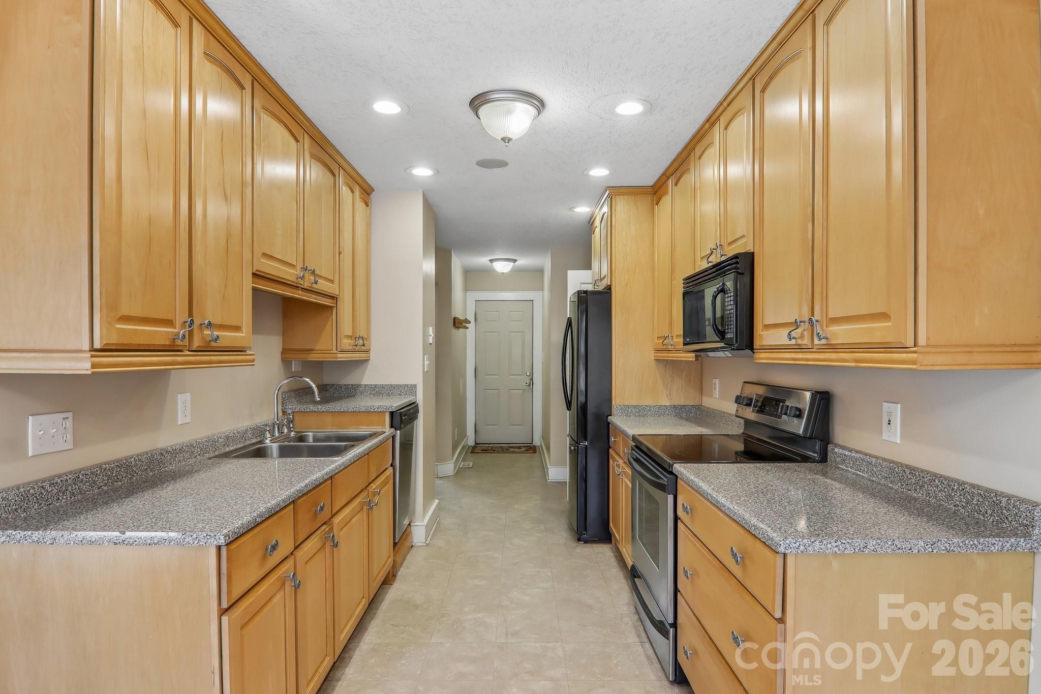 1414 Kanuga Road — Hendersonville