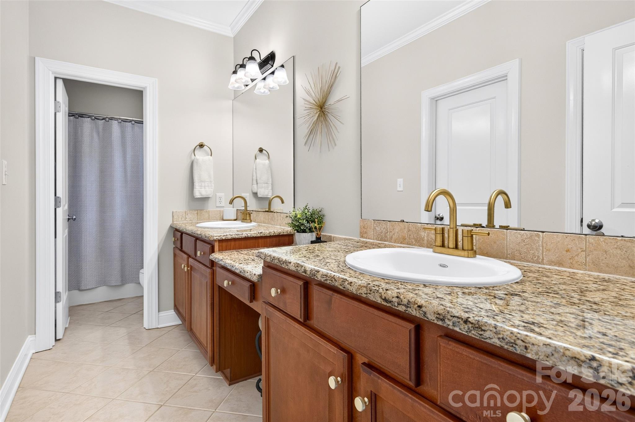 4565 River Hills Drive — Denver