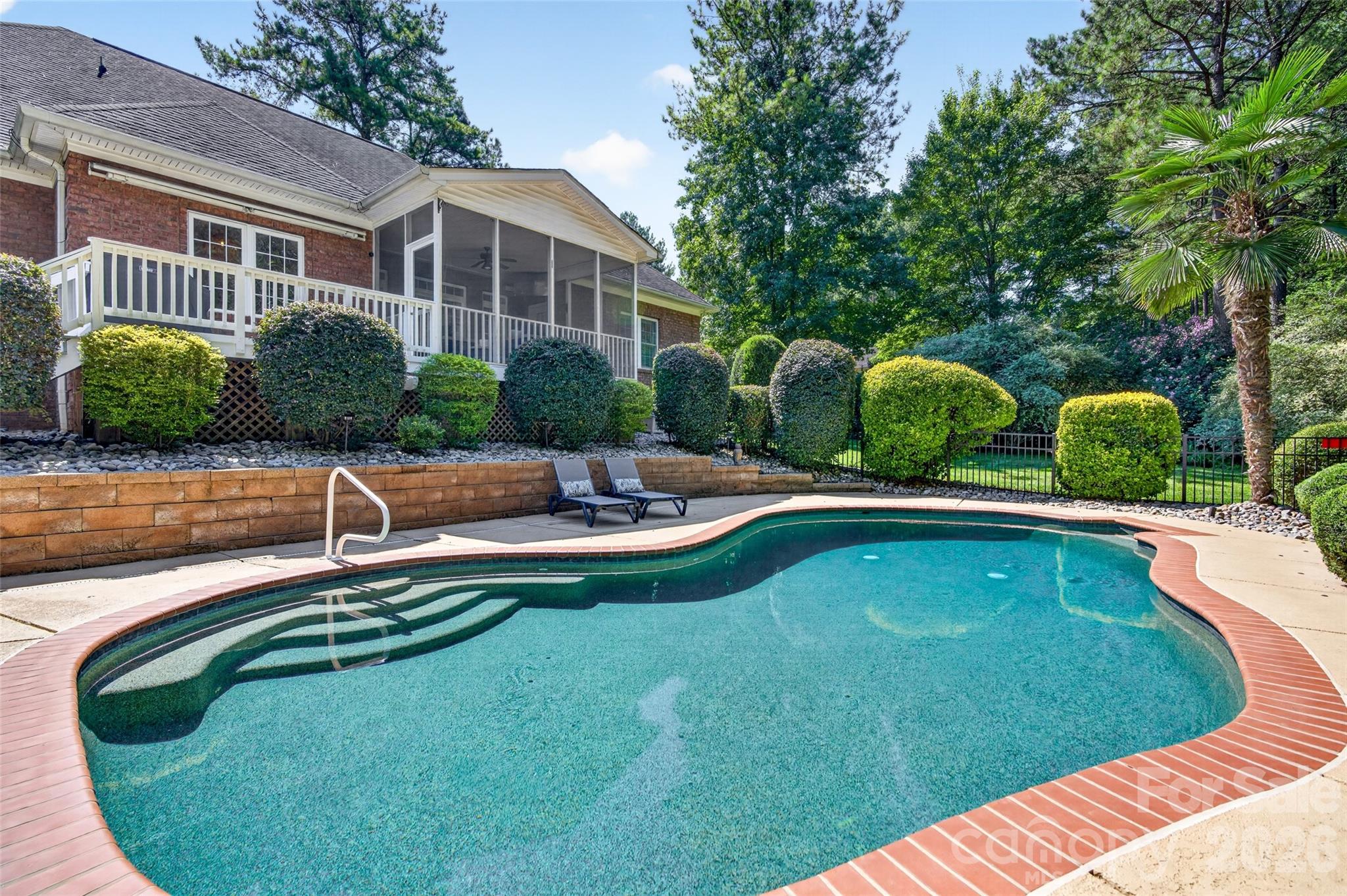 4565 River Hills Drive — Denver