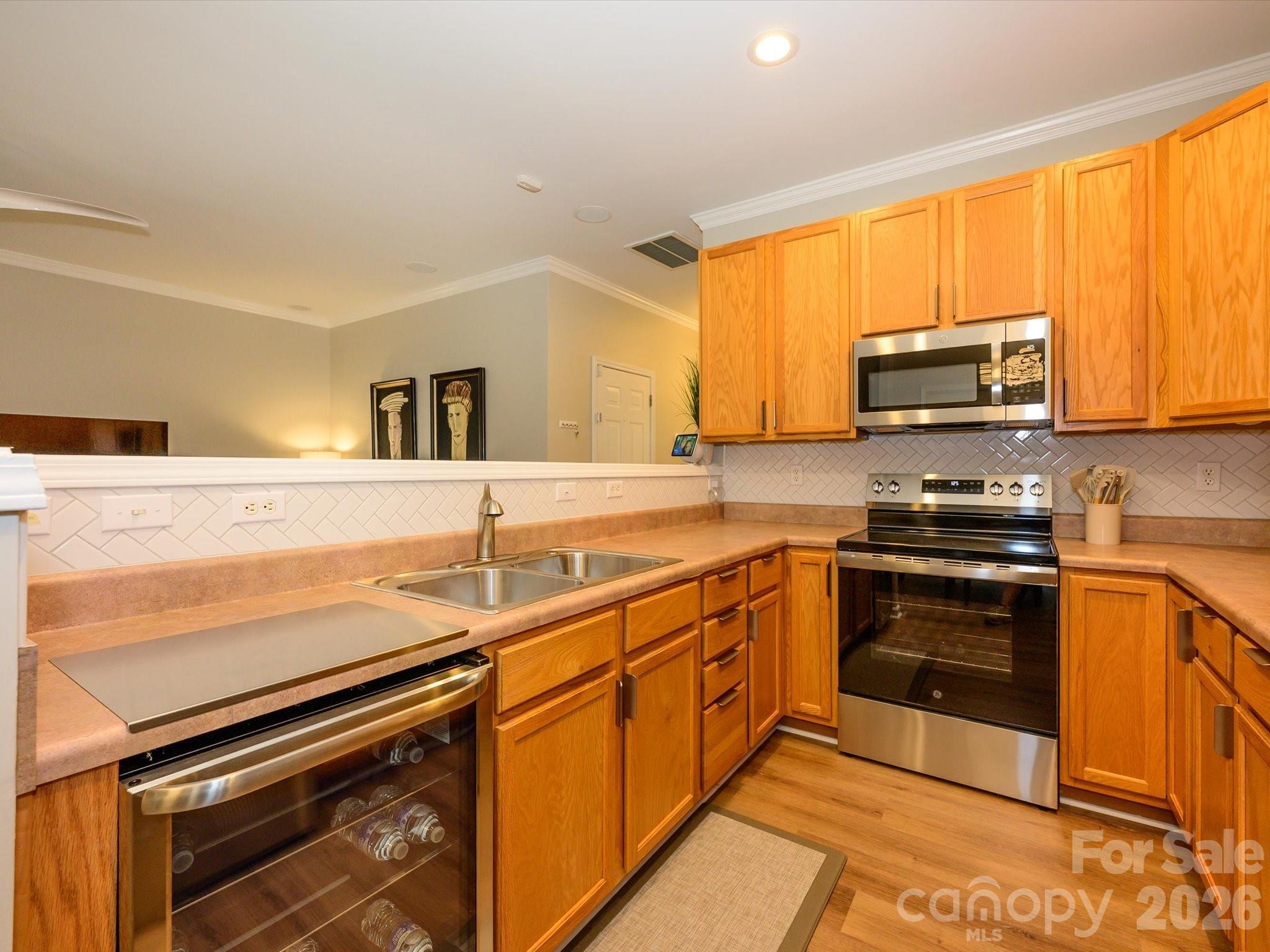 15583 Stronvar House Lane — Charlotte