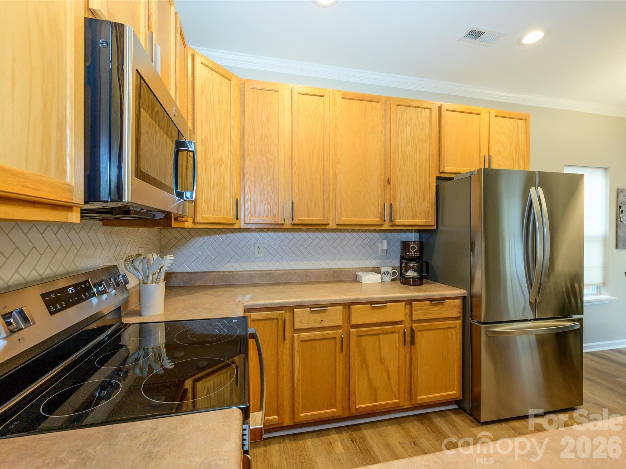 15583 Stronvar House Lane — Charlotte