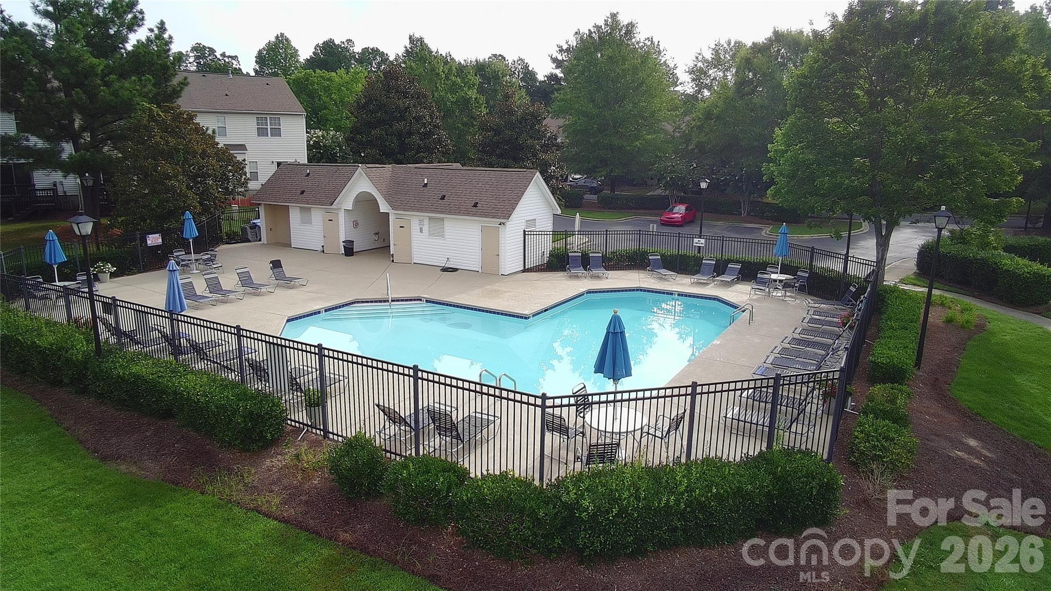 15583 Stronvar House Lane — Charlotte