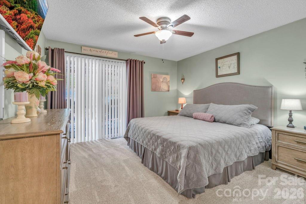 655 Overlook Drive — Spruce Pine