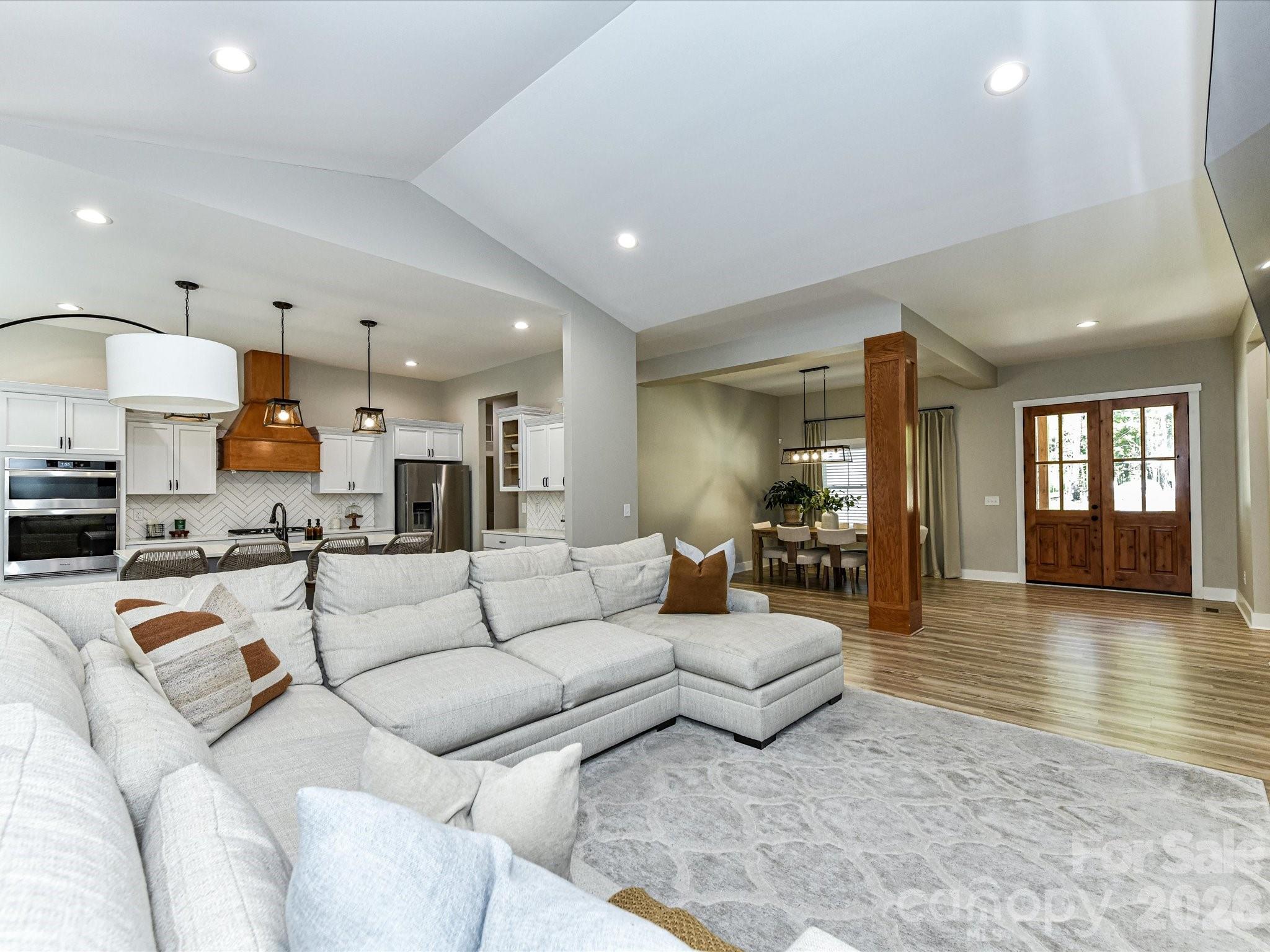 997 S Skyland Drive — Mount Pleasant