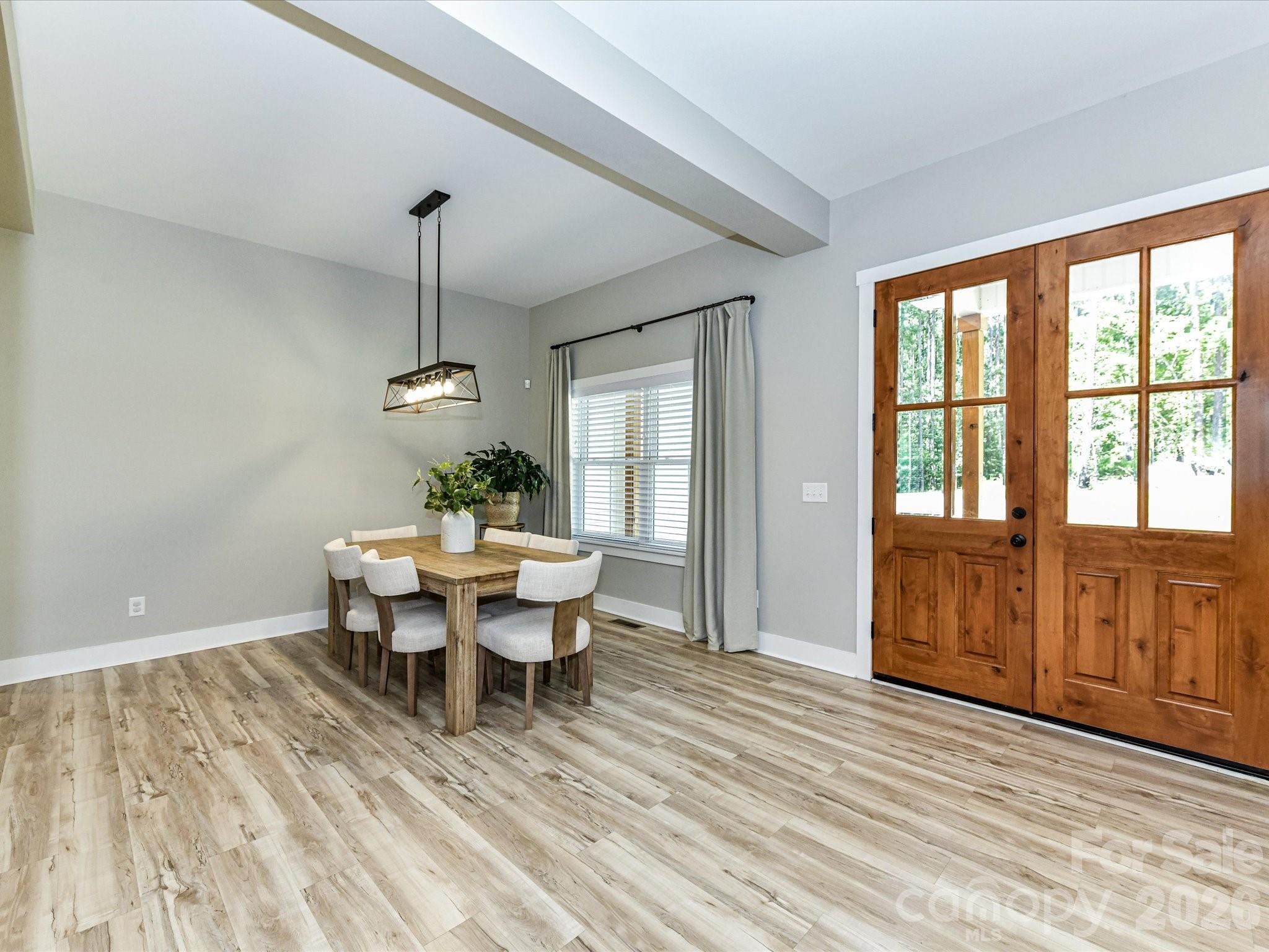 997 S Skyland Drive — Mount Pleasant