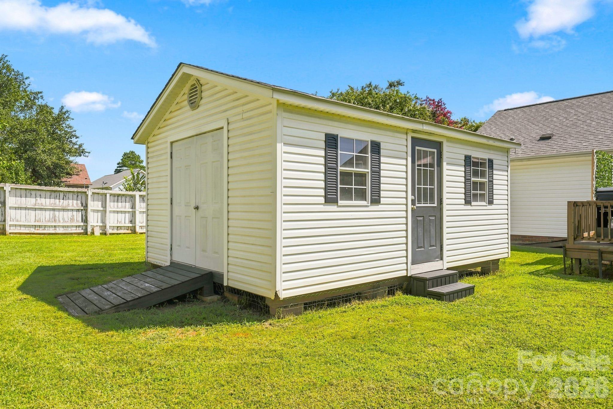 132 Kendra Drive — Mooresville