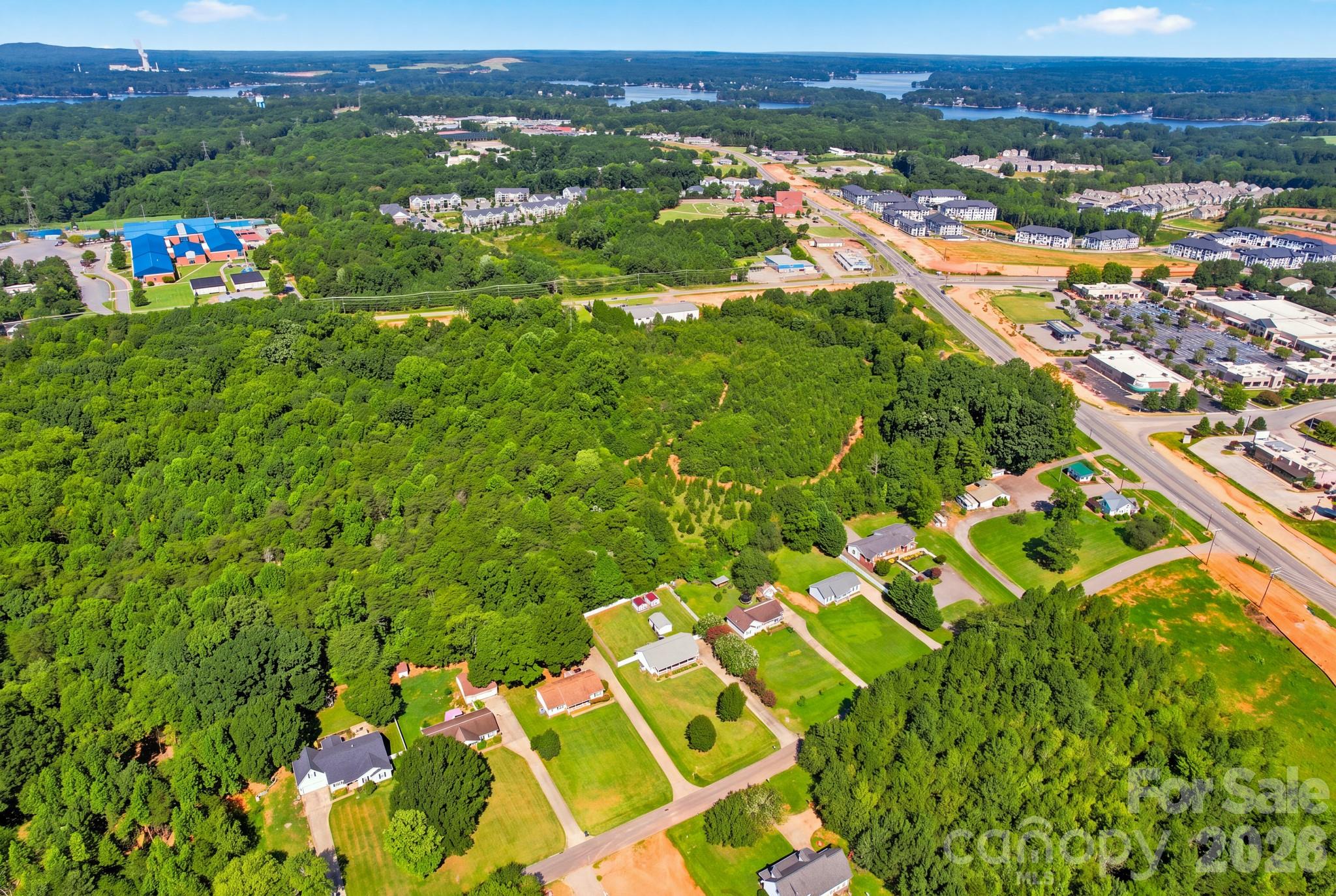 132 Kendra Drive — Mooresville