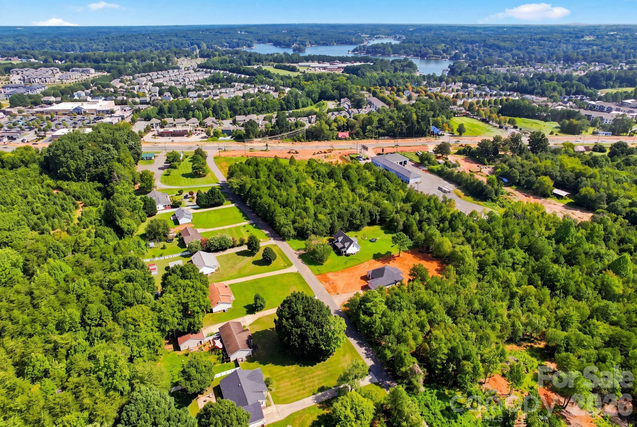 132 Kendra Drive — Mooresville