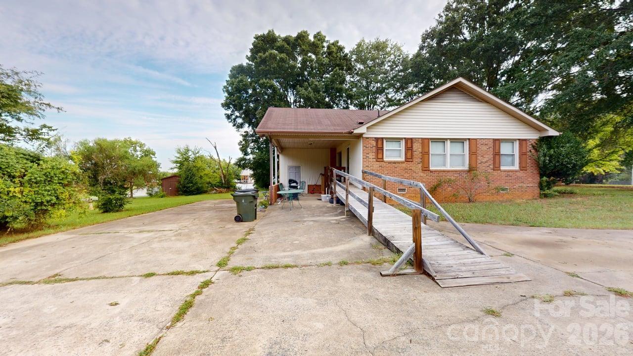 2605 Kimberly Drive — Monroe