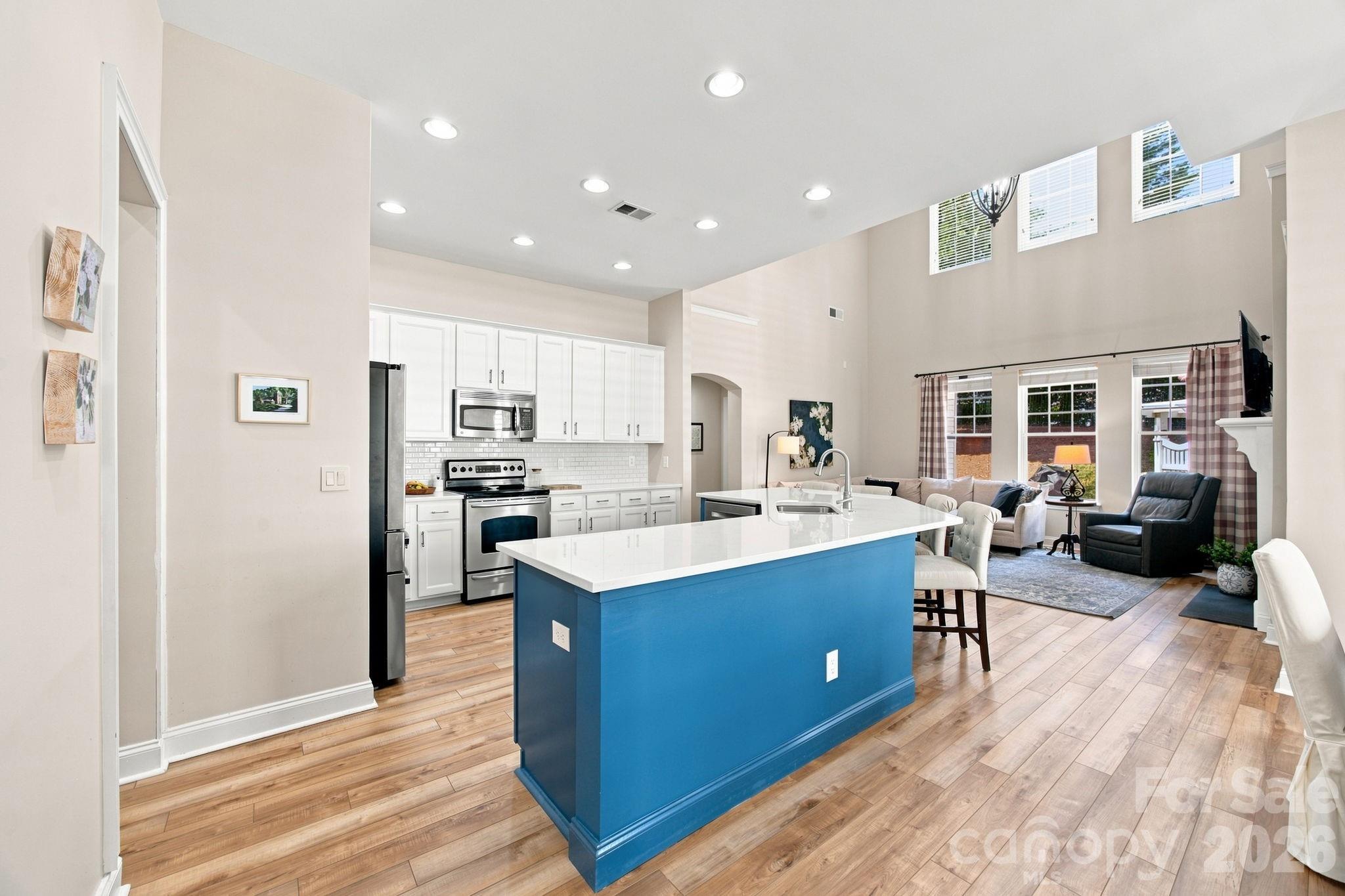 8025 Cottsbrooke Drive — Huntersville