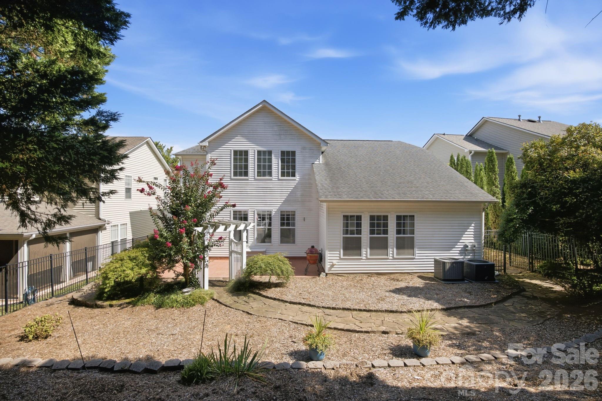 8025 Cottsbrooke Drive — Huntersville