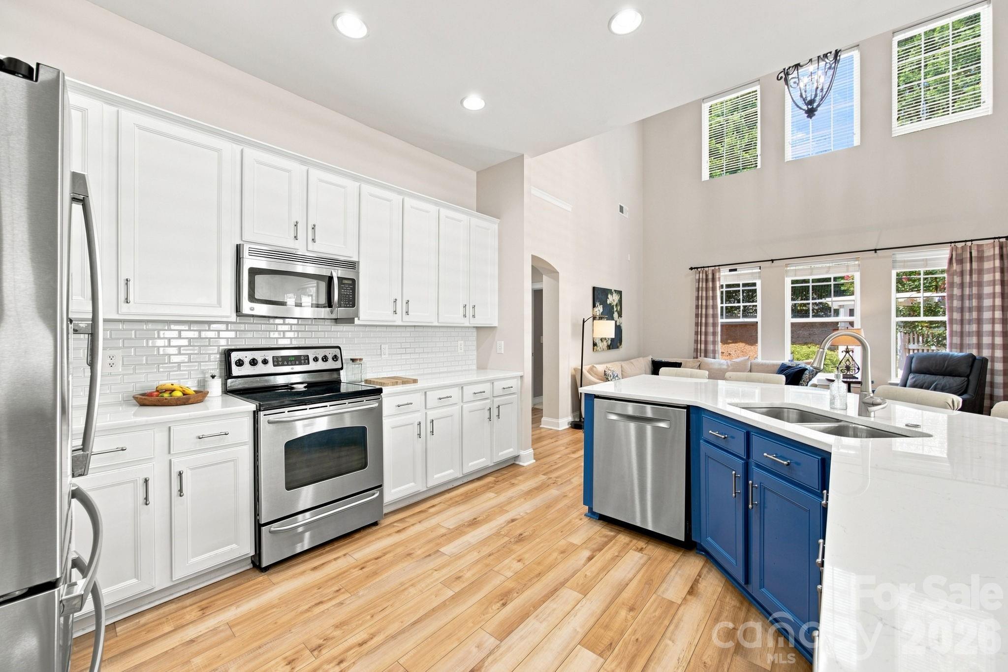 8025 Cottsbrooke Drive — Huntersville
