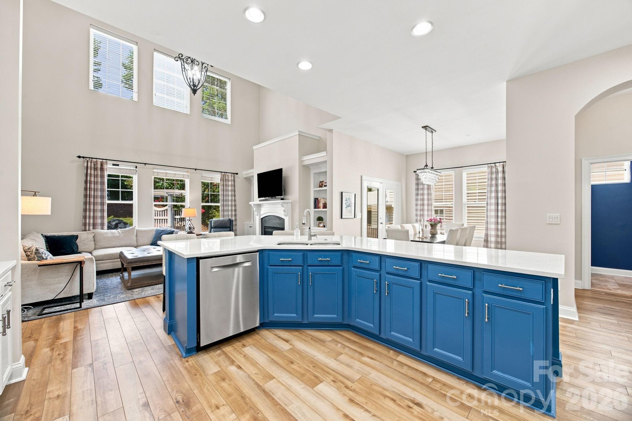 8025 Cottsbrooke Drive — Huntersville