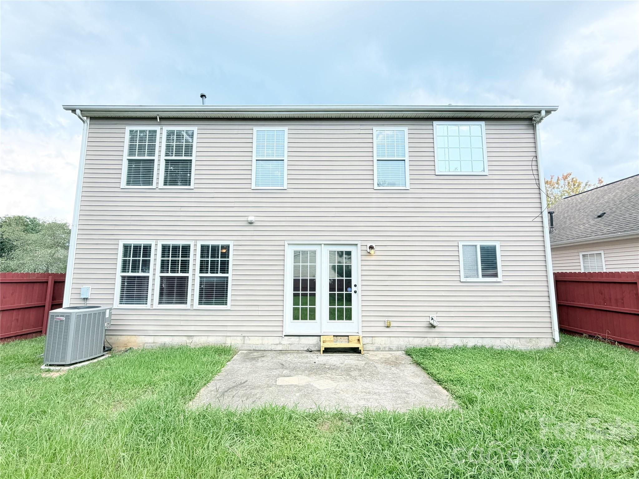 2000 Sunlight Path Drive — Monroe