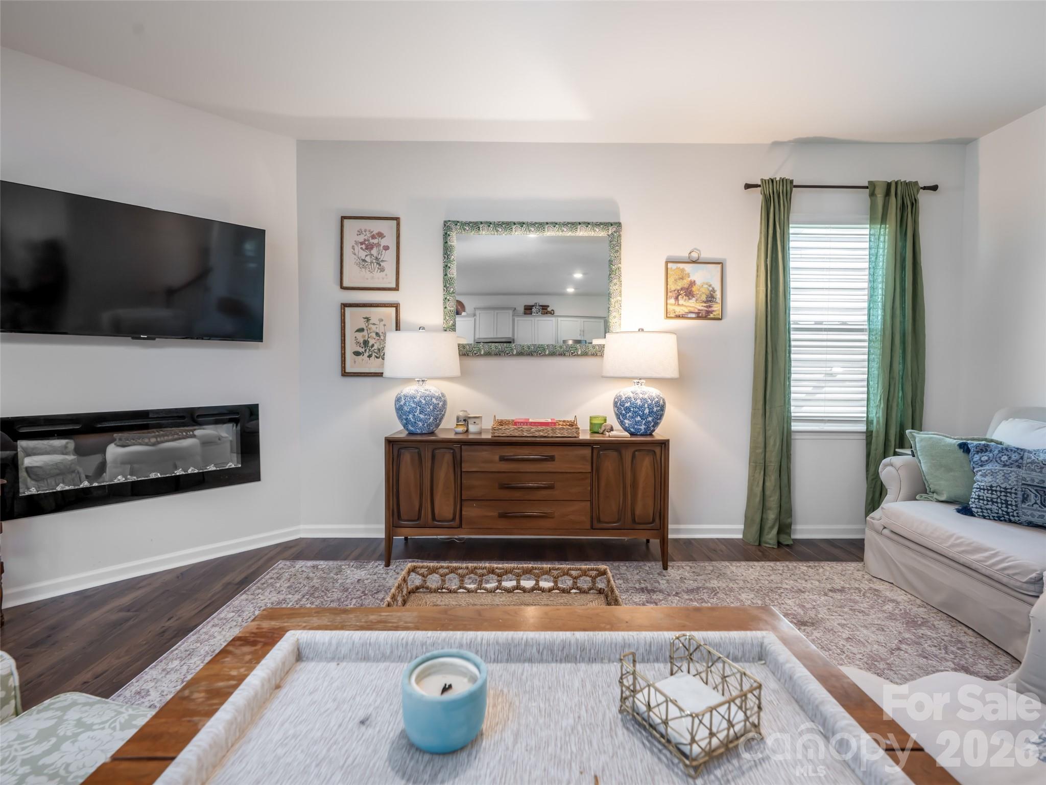 596 Country Oak Drive — Asheville