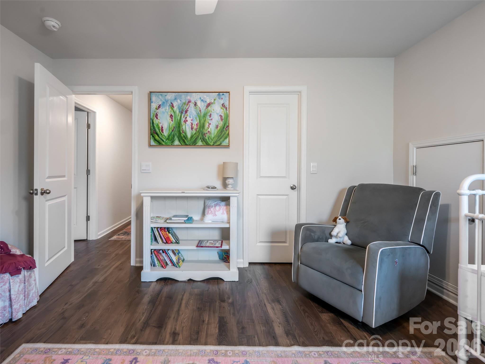 596 Country Oak Drive — Asheville