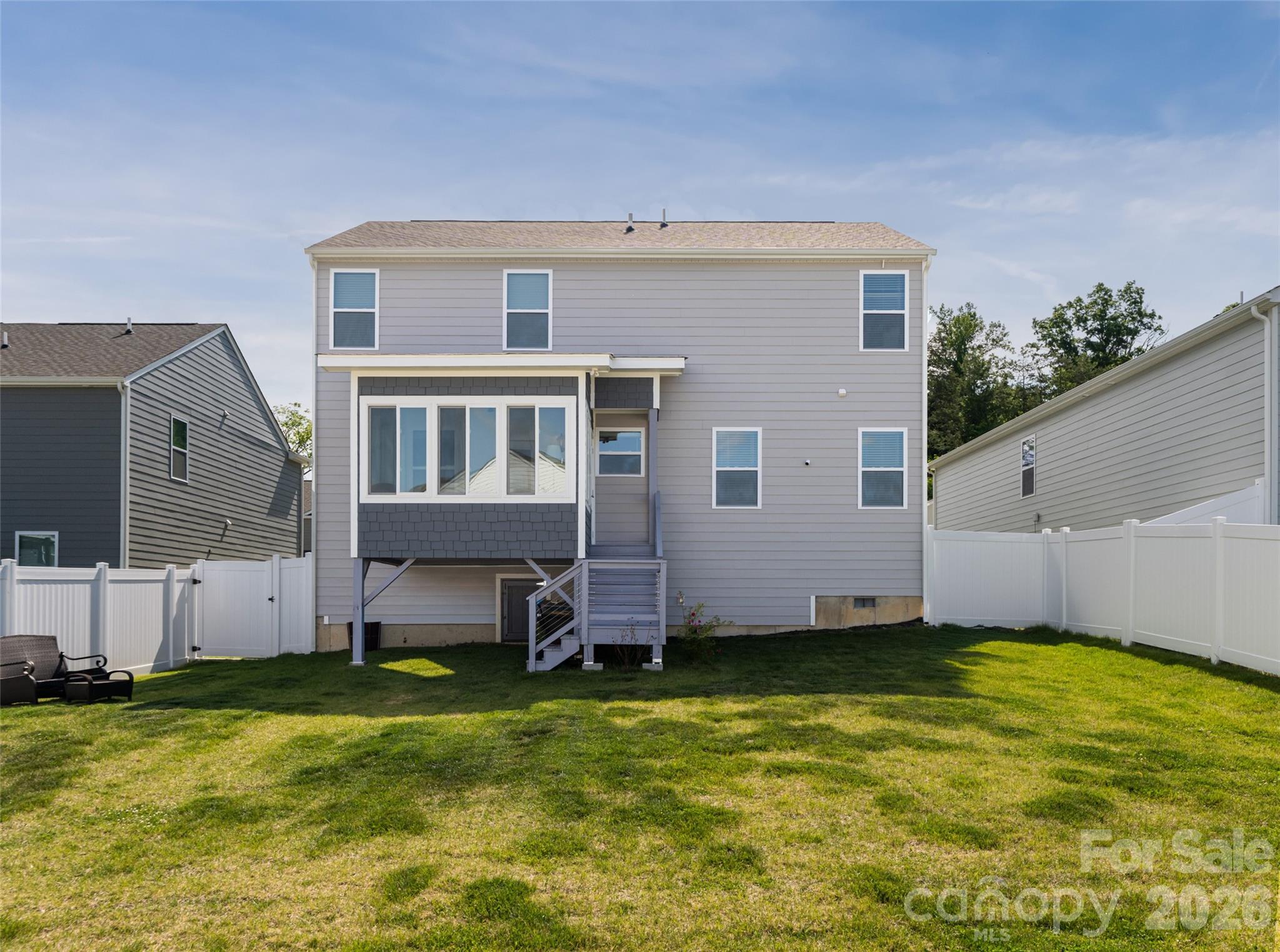 596 Country Oak Drive — Asheville