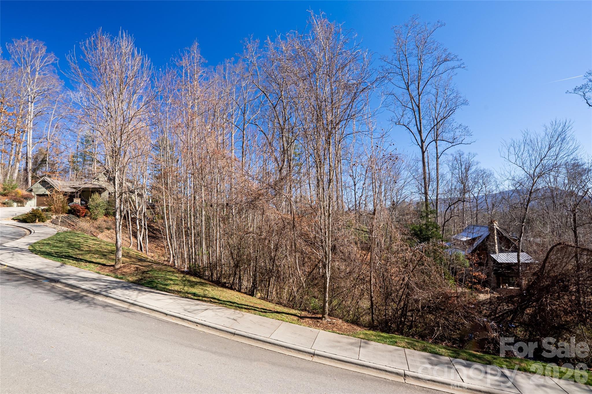 15 La Grange Drive — Asheville