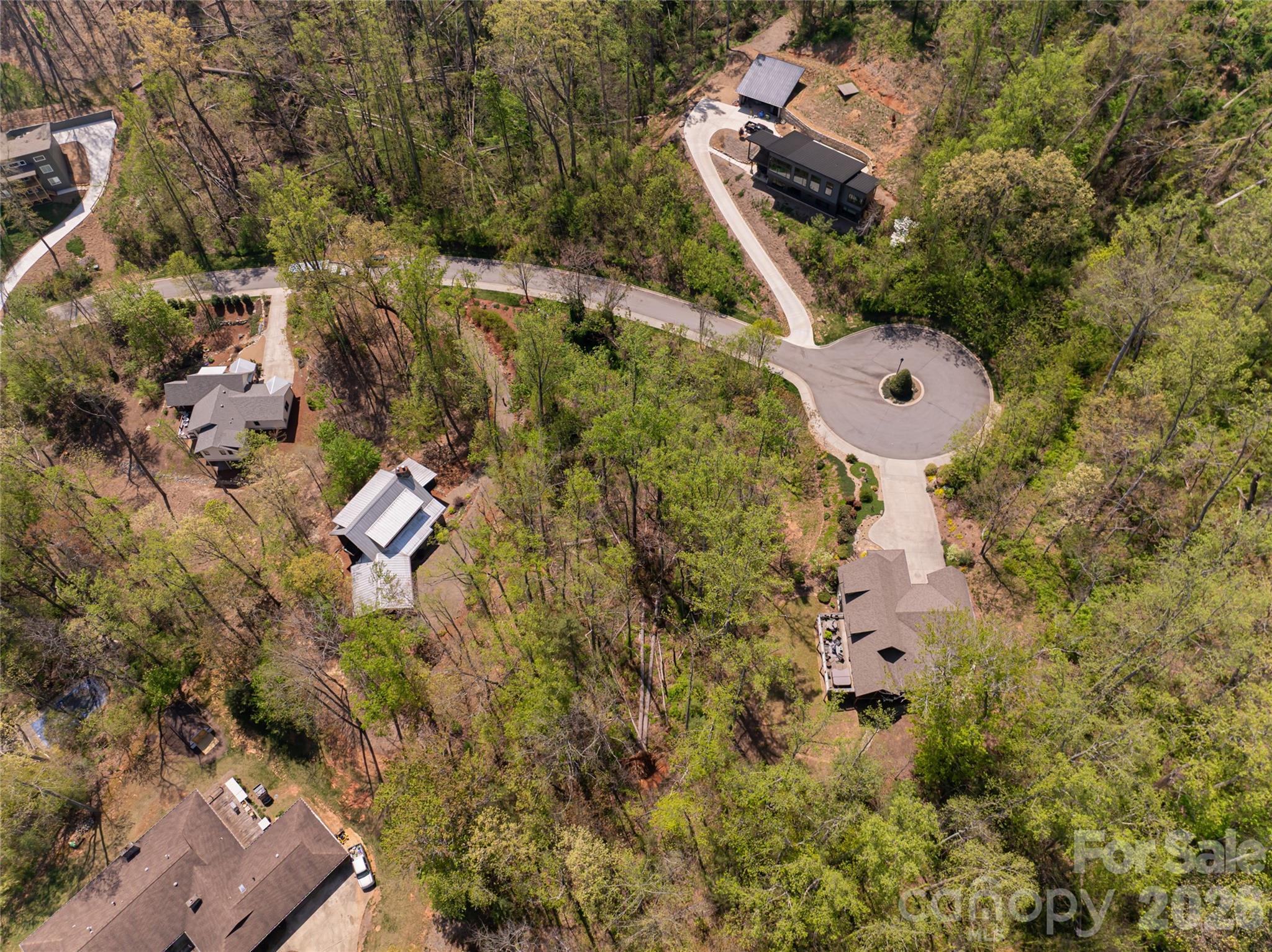 15 La Grange Drive — Asheville