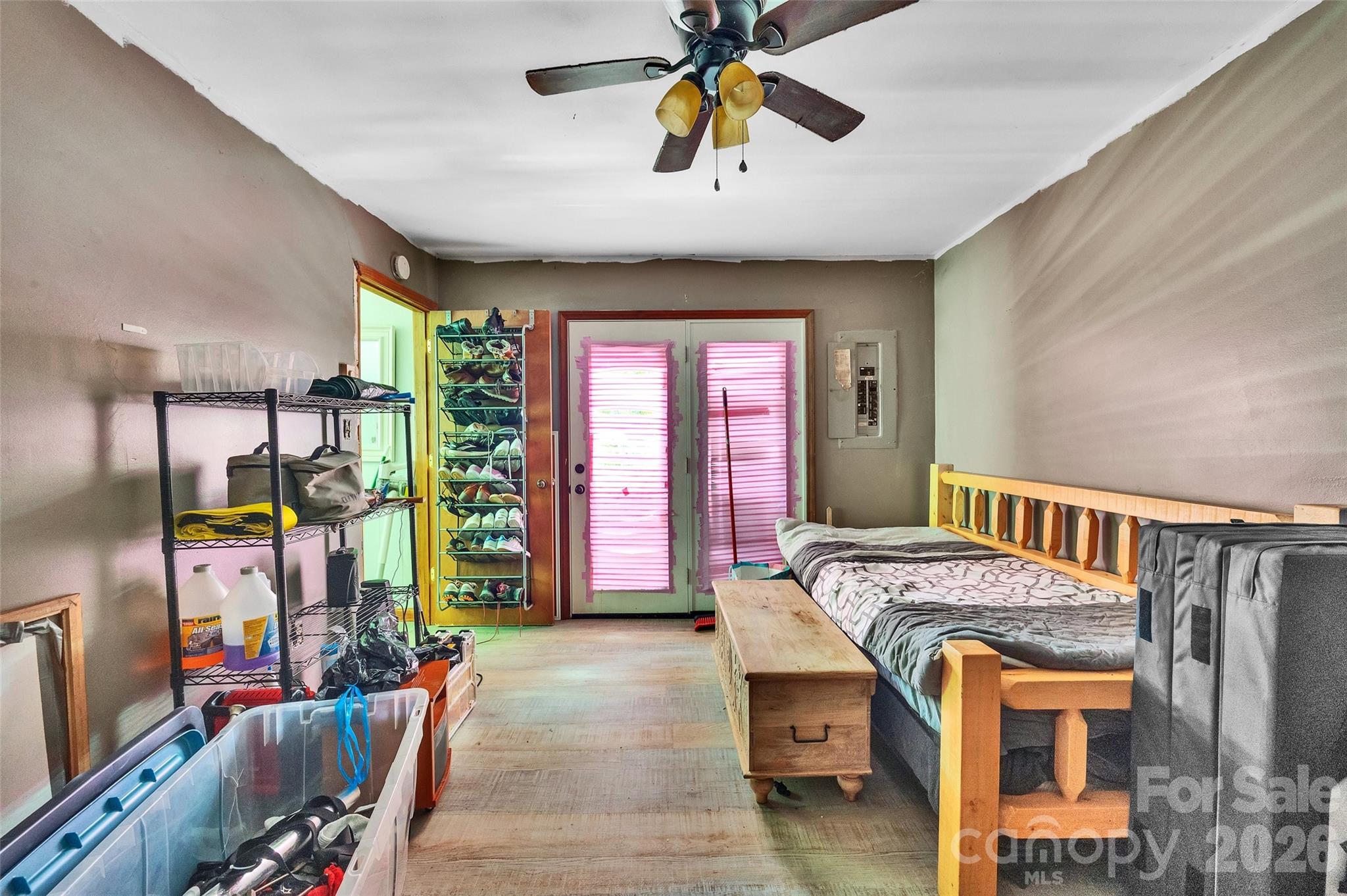 155 Horse Shoe Ridge Road E — Deep Gap