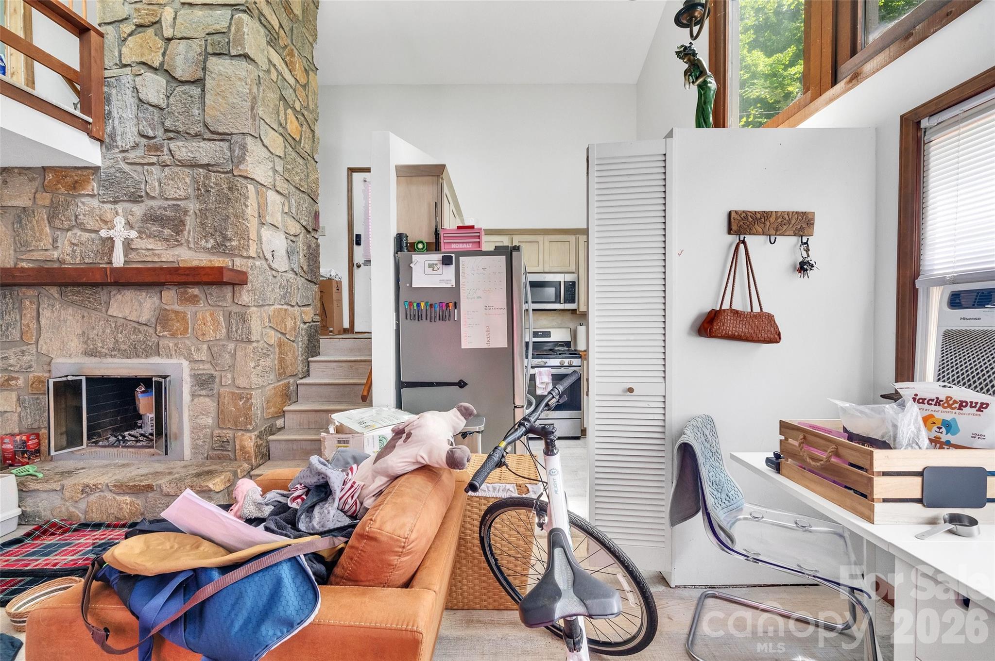 155 Horse Shoe Ridge Road E — Deep Gap