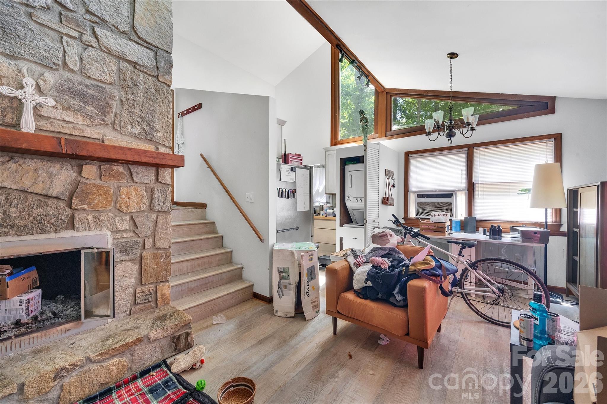 155 Horse Shoe Ridge Road E — Deep Gap