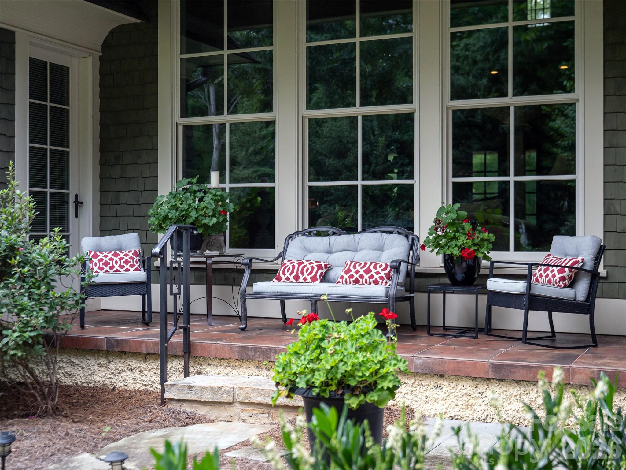 39 Beadle Lane — Asheville