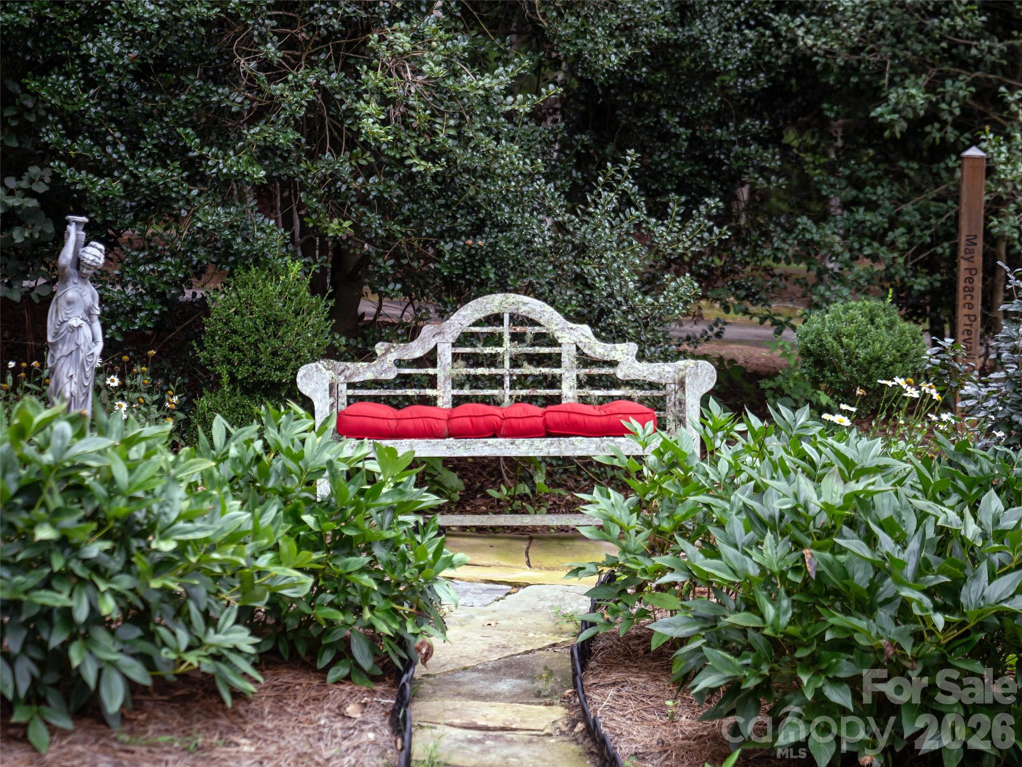 39 Beadle Lane — Asheville