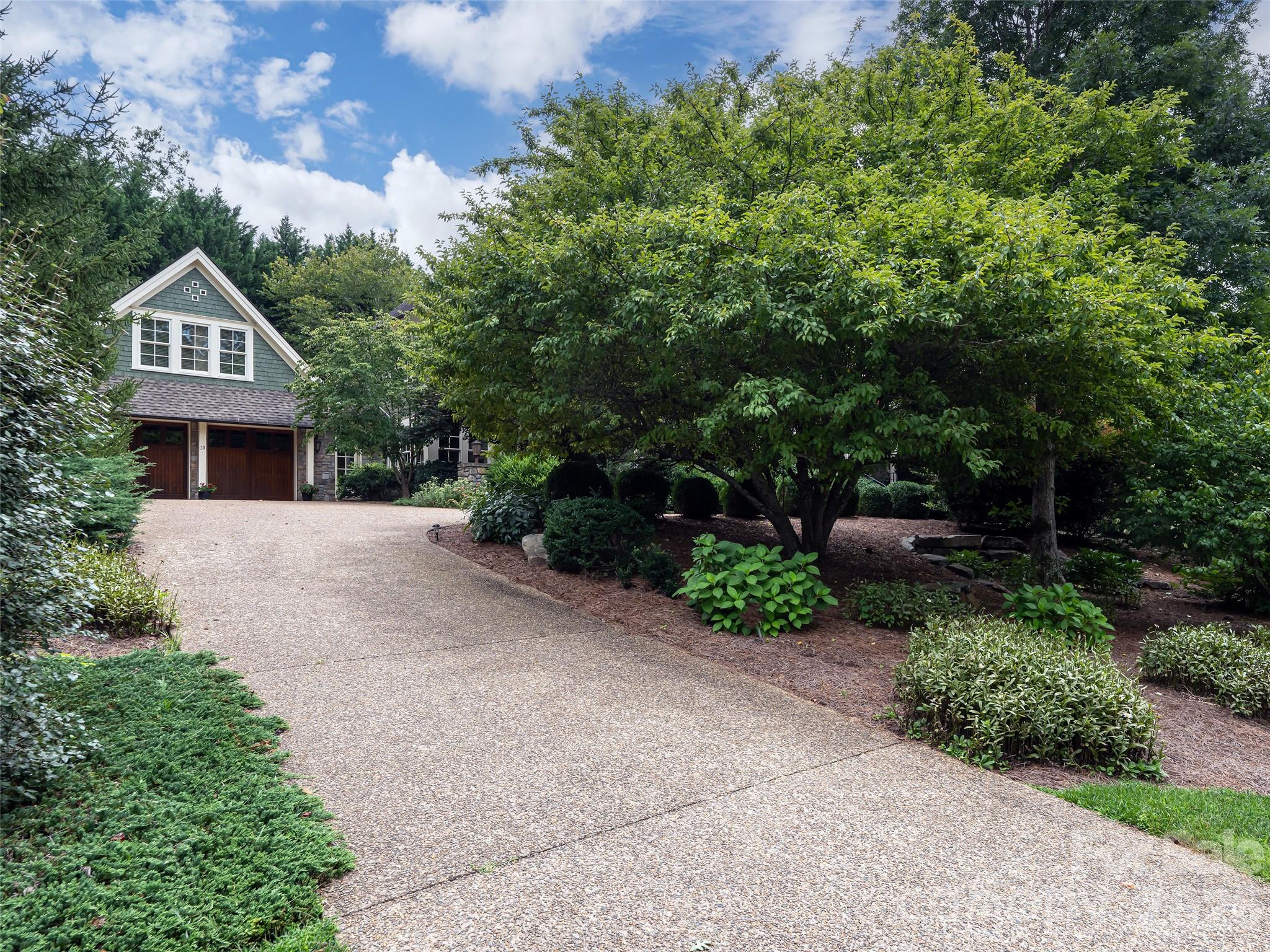 39 Beadle Lane — Asheville