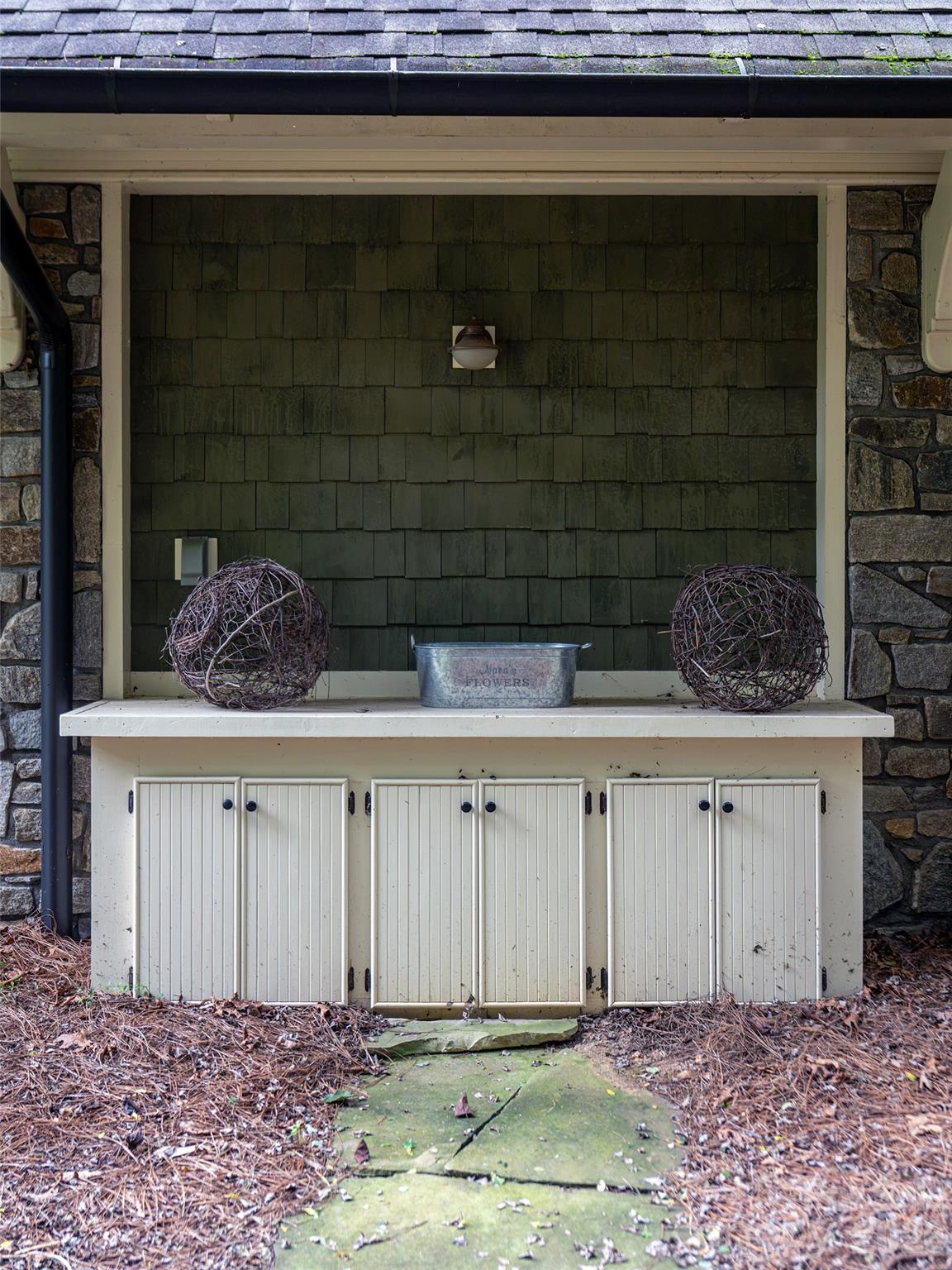 39 Beadle Lane — Asheville