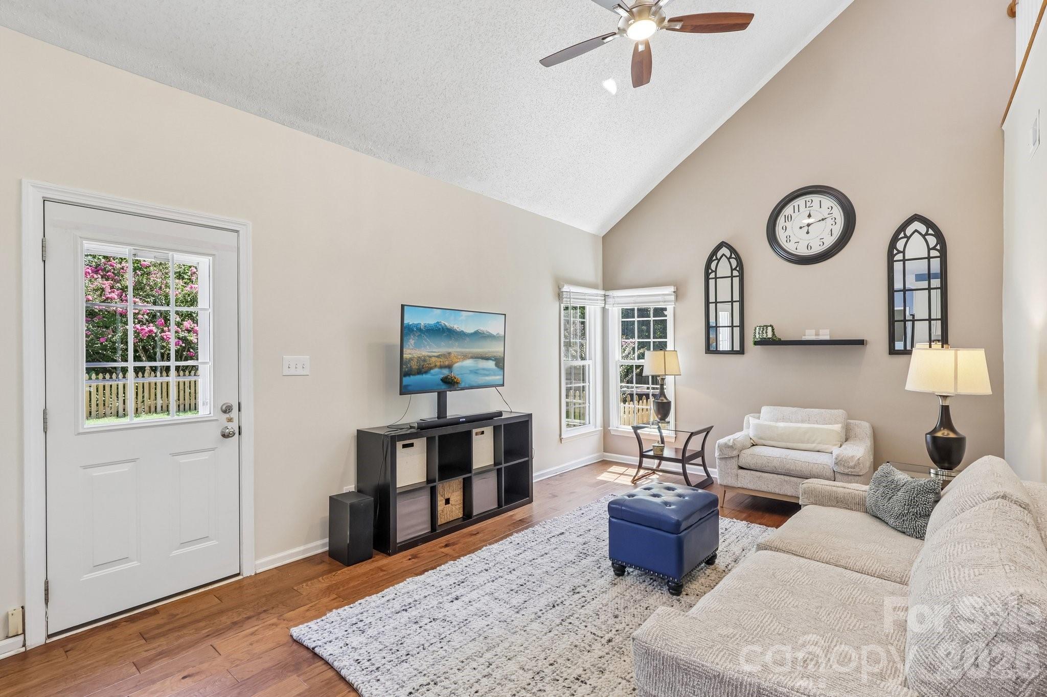 8504 Tamarron Drive — Charlotte