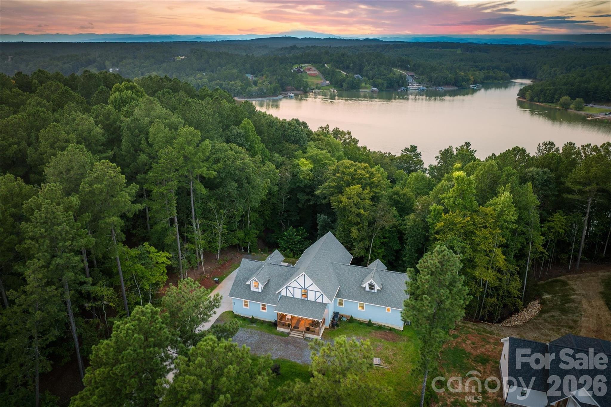 2371 W Paradise Harbor Drive — Connelly Springs